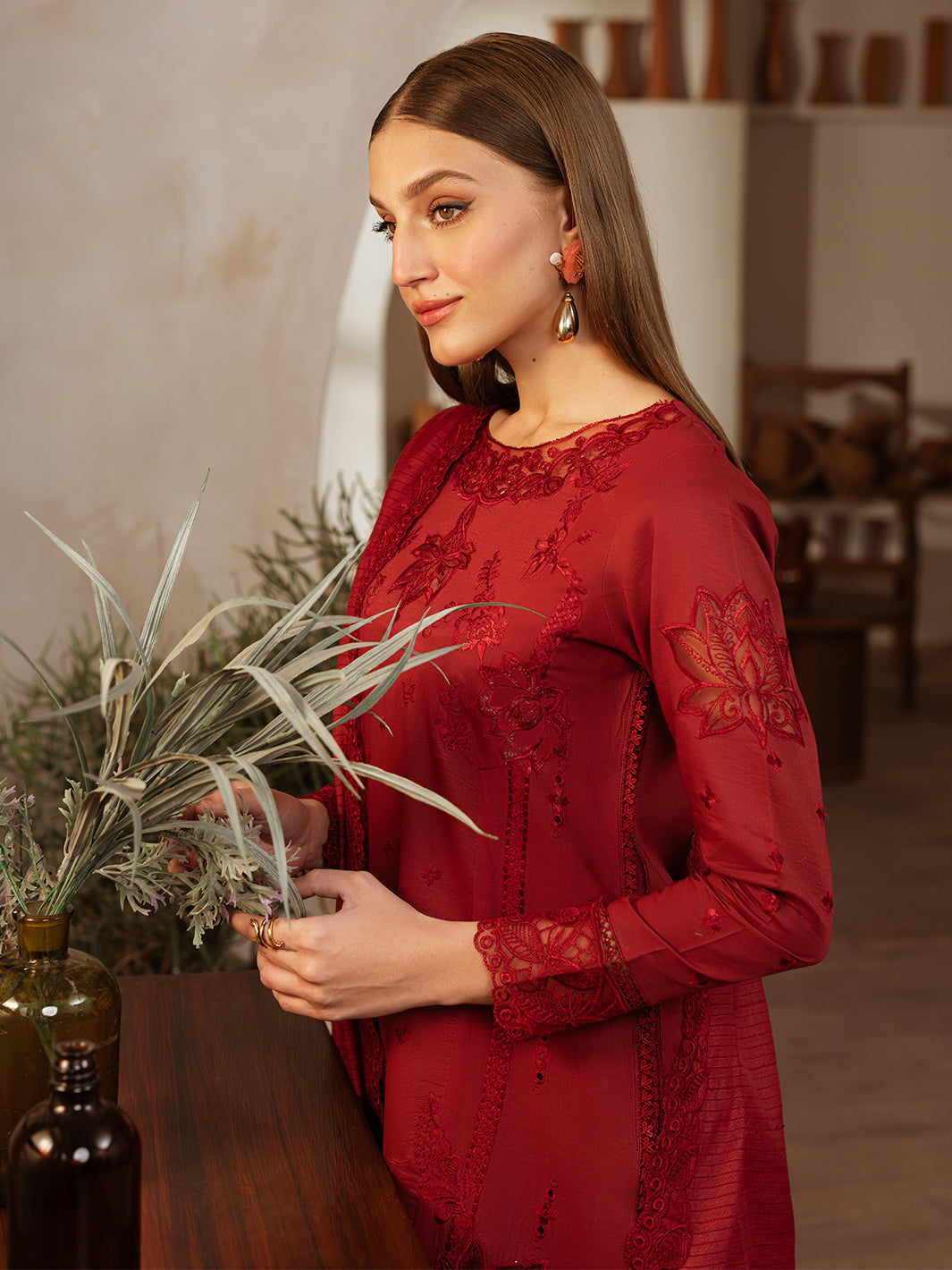 Mahnur | Florence Luxury Lawn 25 | HOORAIN -   Ladies Clothes -  Saira Saqlain