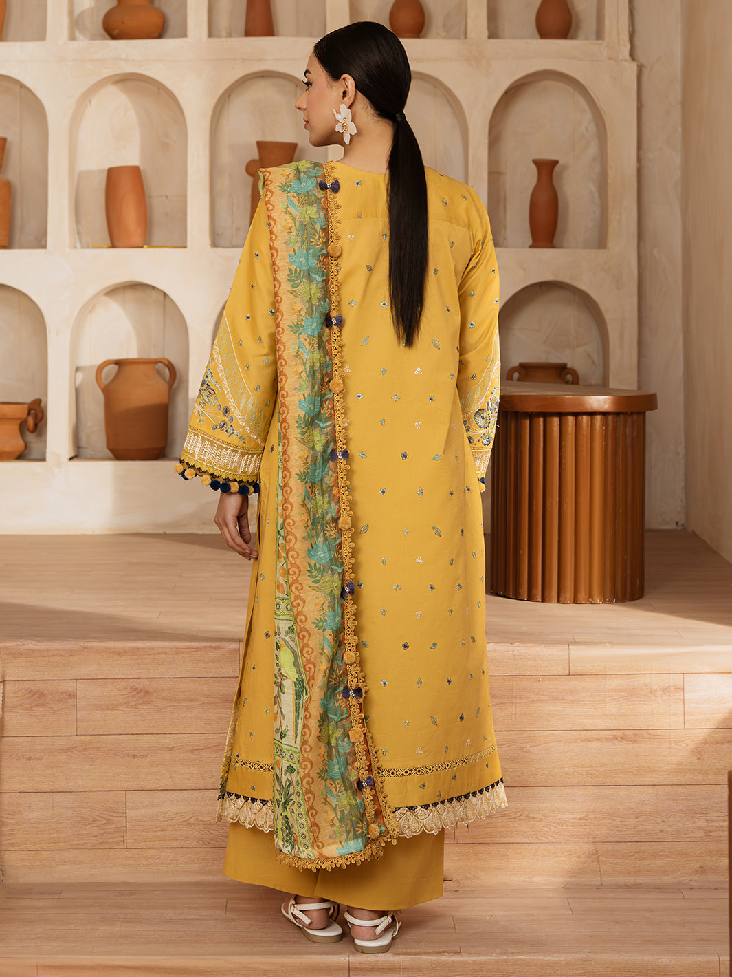 Mahnur | Florence Luxury Lawn 25 | ILENA -   Ladies Clothes -  Saira Saqlain