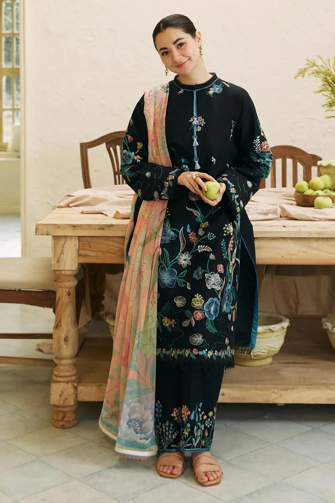 Zara Shahjahan | Coco Lawn 24 | JABEEN-6B - Saira Saqlain