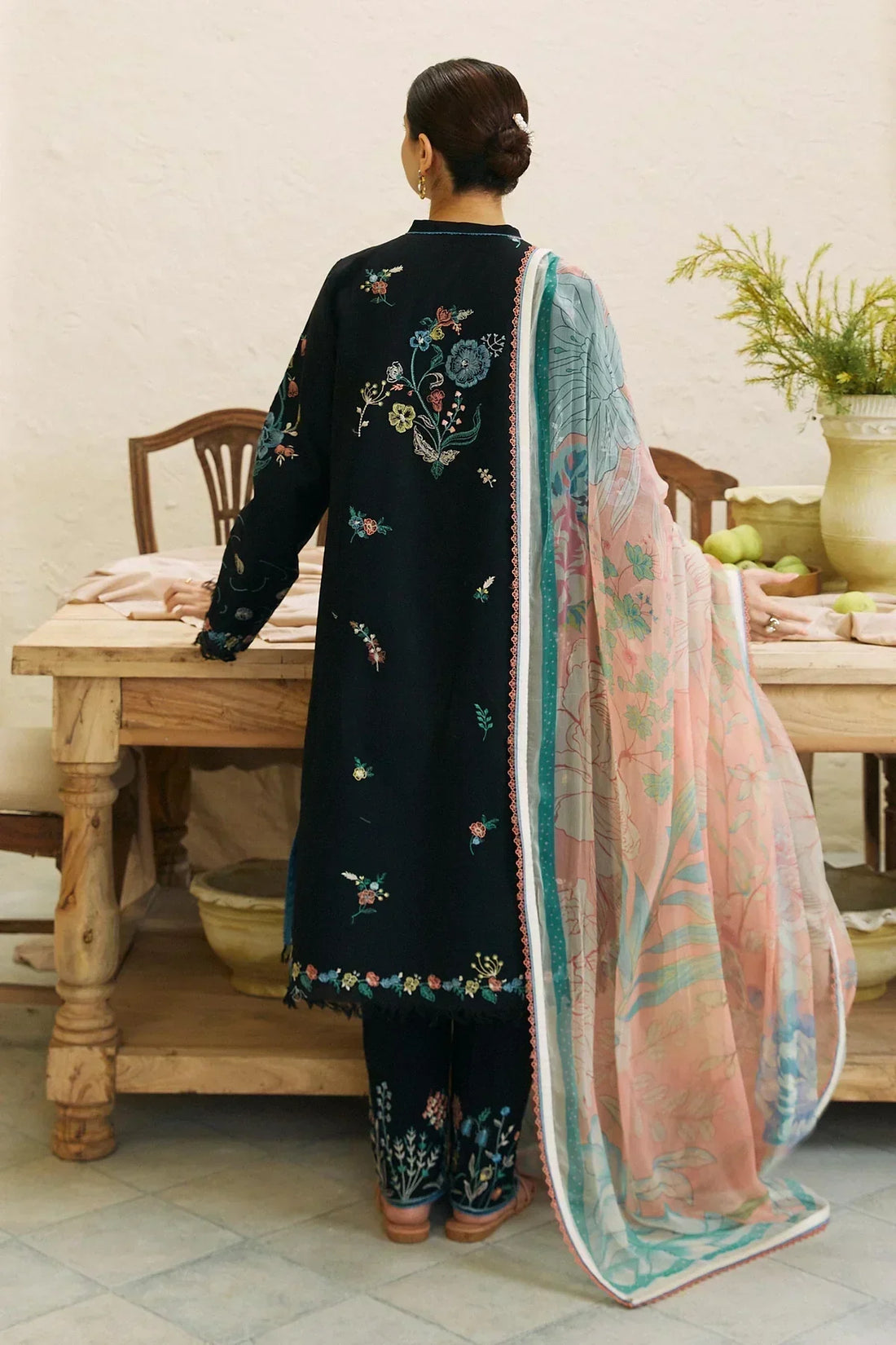 Zara Shahjahan | Coco Lawn 24 | JABEEN-6B - Saira Saqlain
