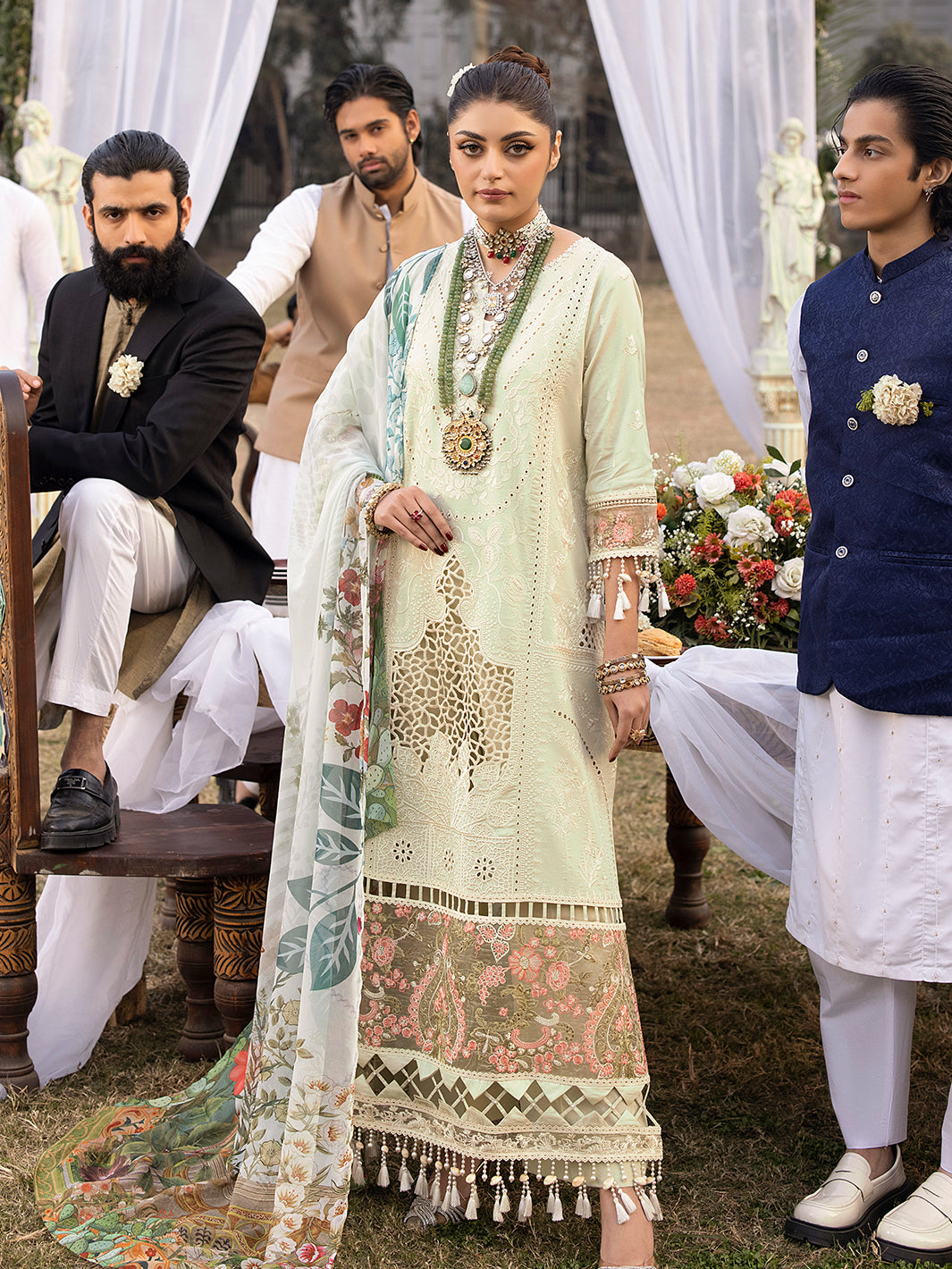 Mahnur | Mahrukh Luxury Lawn 24 | LILLY - Saira Saqlain