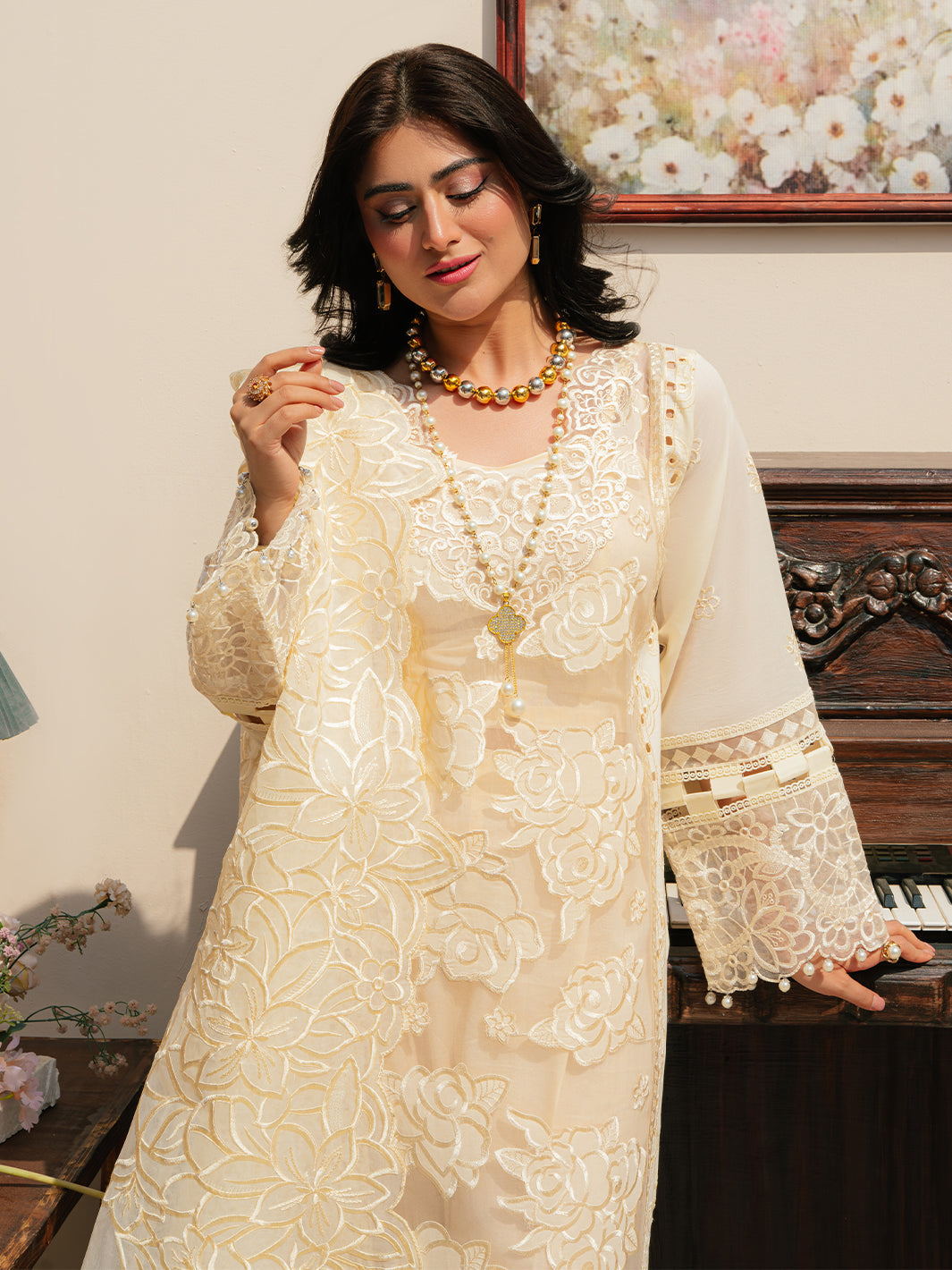 Mahnur | Allenura Luxury Lawn 24 | LUMINARY - Saira Saqlain
