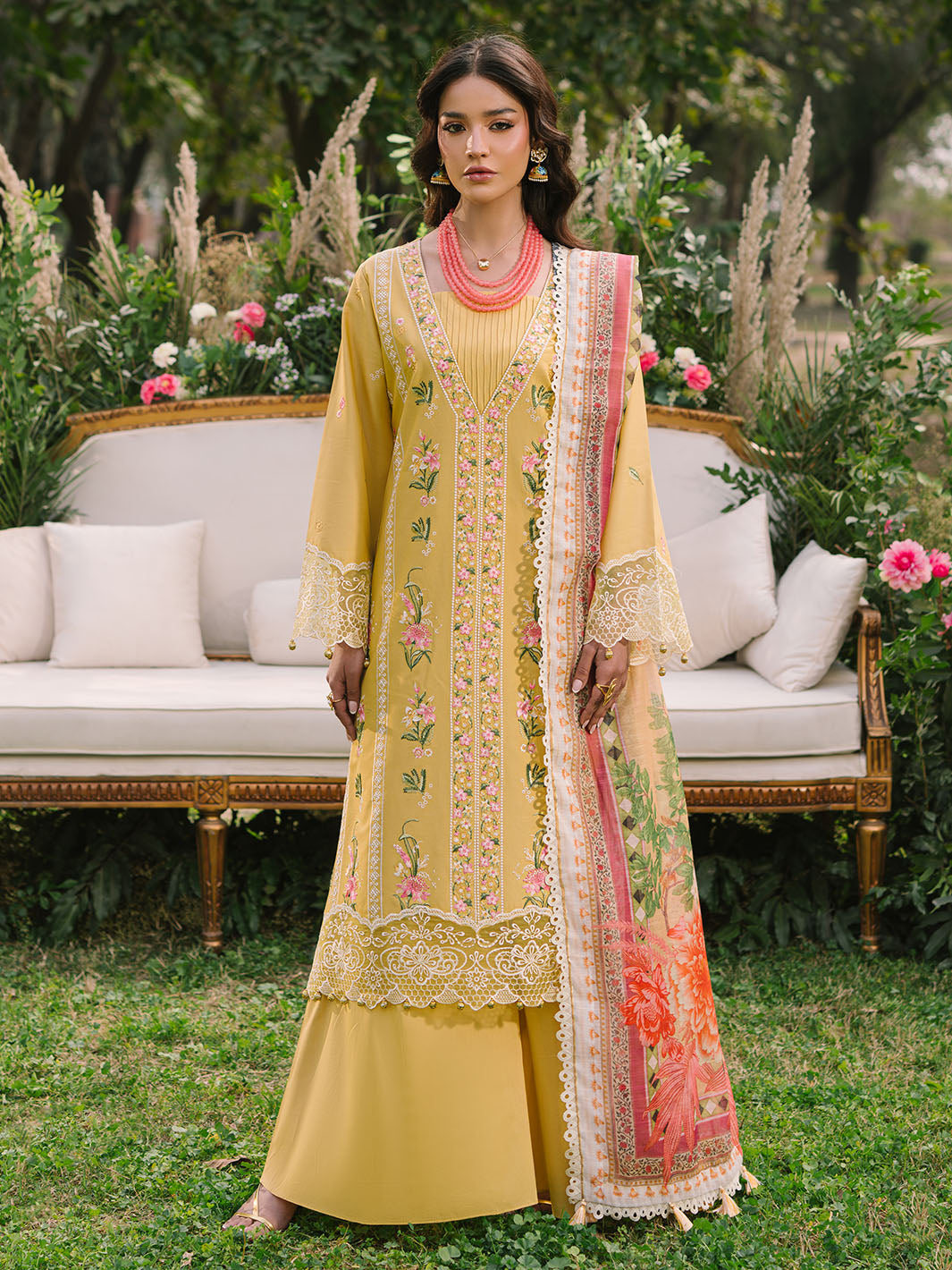 Mahnur | Dahlia Luxury Lawn 25 | Lya -   Ladies Clothes -  Saira Saqlain