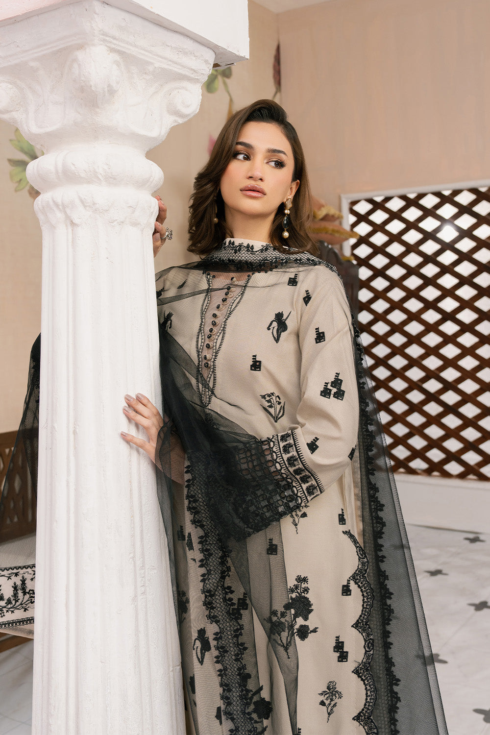 Maryum N Maria | Eid Luxury Lawn 25 | ATEFEH - MS50157 -   Ladies Clothes -  Saira Saqlain