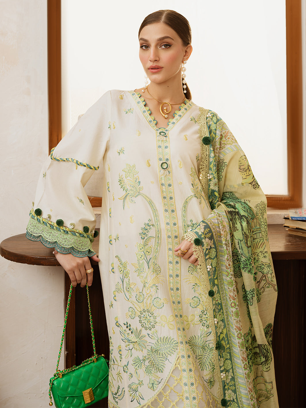 Mahnur | Florence Luxury Lawn 25 | MAHGUL -   Ladies Clothes -  Saira Saqlain