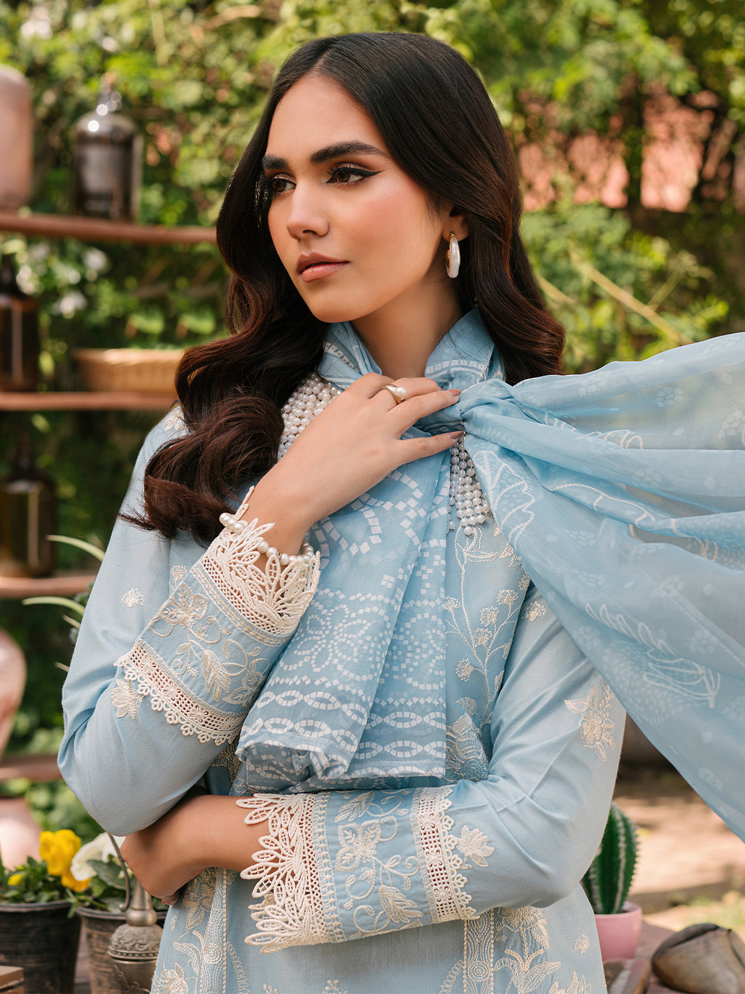 Mahnur | Masakali Luxury Lawn 24 | MK 02 - A - Saira Saqlain