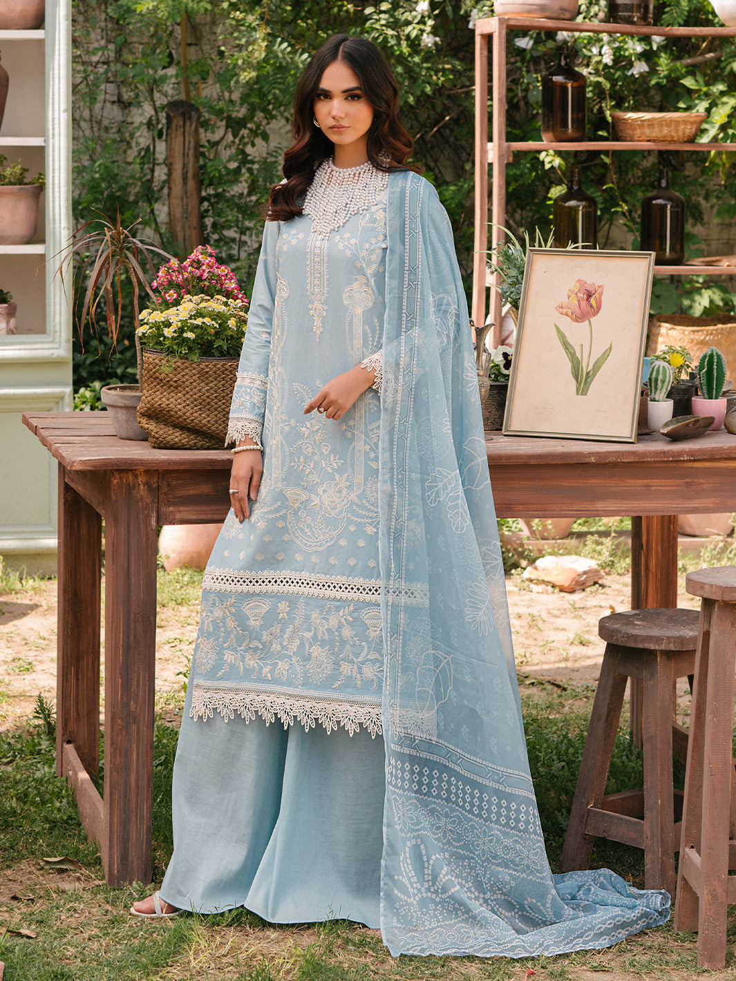 Mahnur | Masakali Luxury Lawn 24 | MK 02 - A - Saira Saqlain