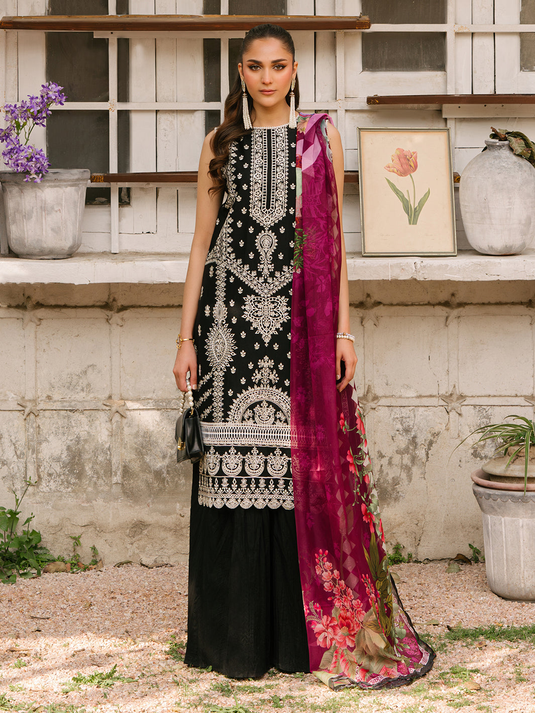 Mahnur | Masakali Luxury Lawn 24 | MK 05 - A - Saira Saqlain