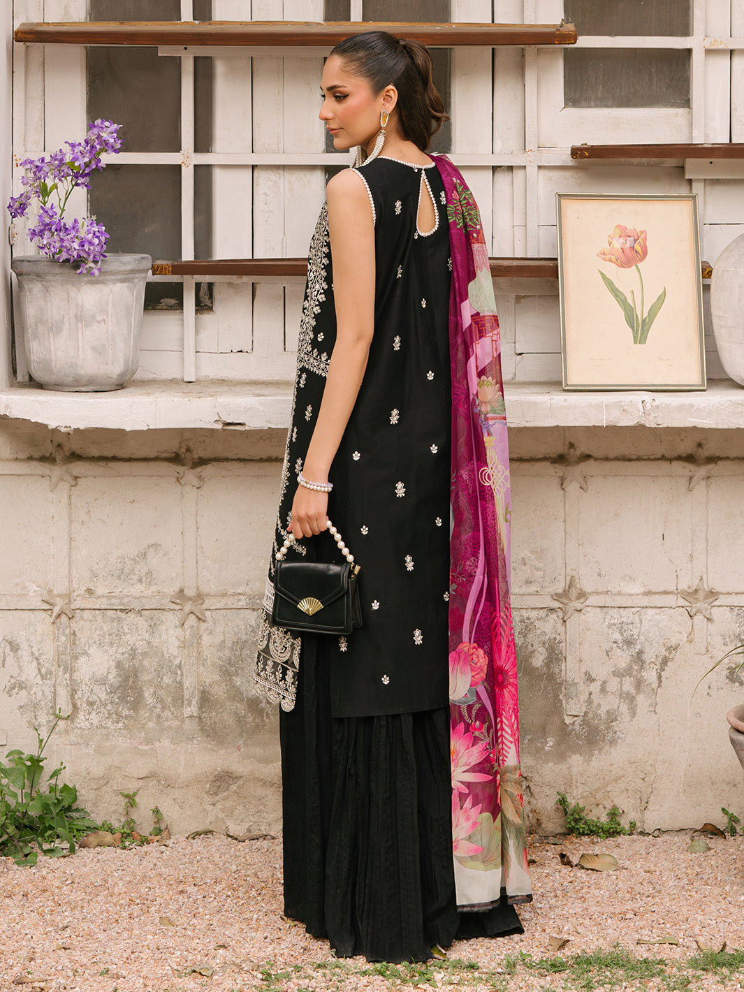 Mahnur | Masakali Luxury Lawn 24 | MK 05 - A - Saira Saqlain