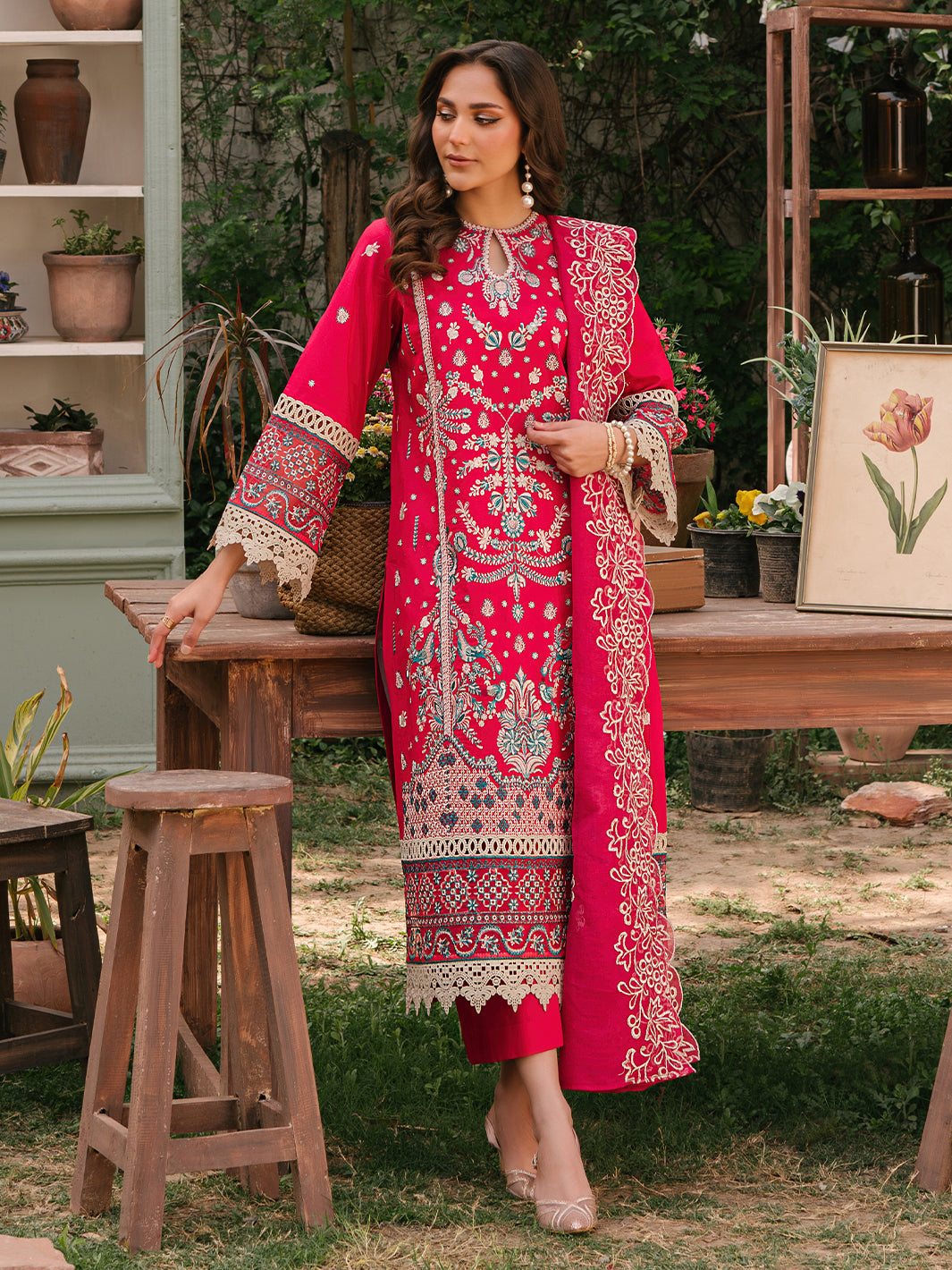 Mahnur | Masakali Luxury Lawn 24 | MK 06 - B - Saira Saqlain