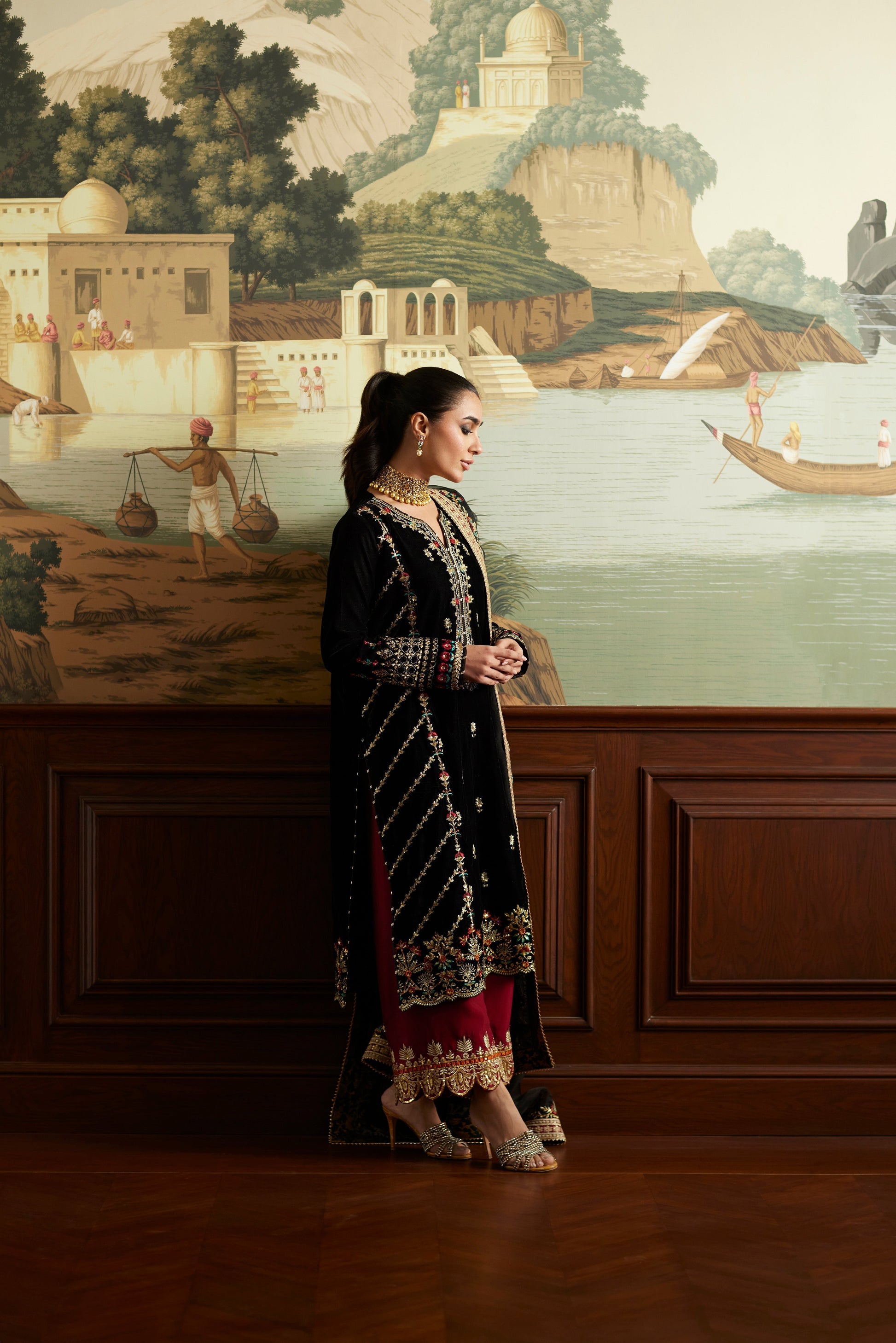 Mina Hassan | Velvet Luxe |  Jahan - Saira Saqlain