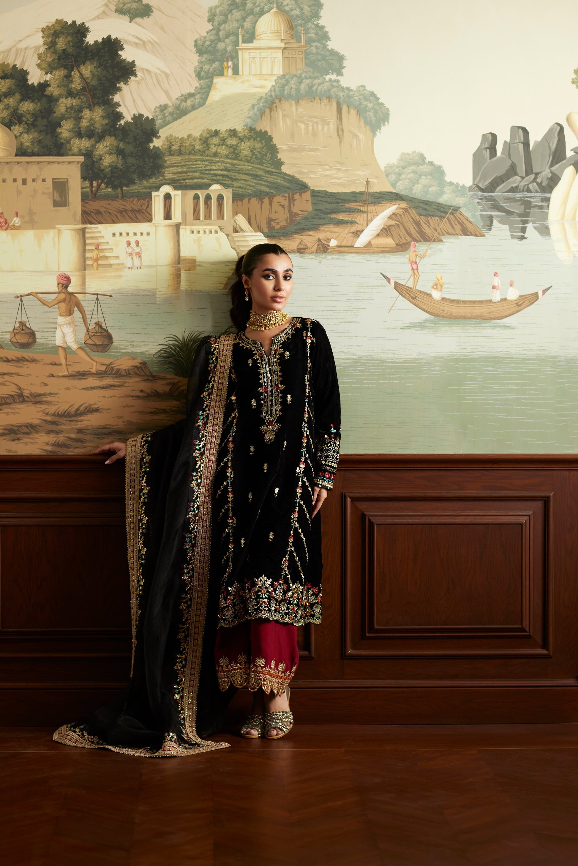 Mina Hassan | Velvet Luxe |  Jahan - Saira Saqlain