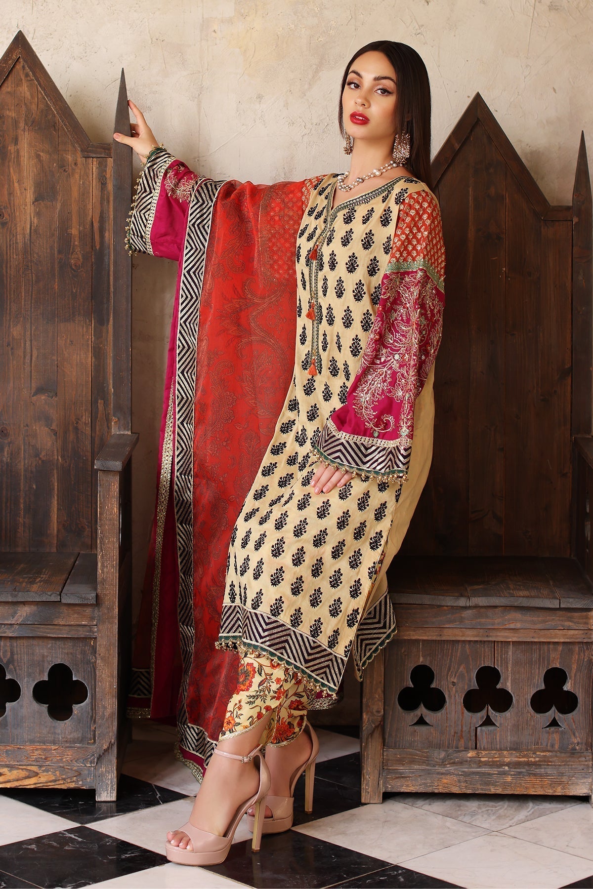Mina Kashif | Festive Lawn | Amani - Saira Saqlain