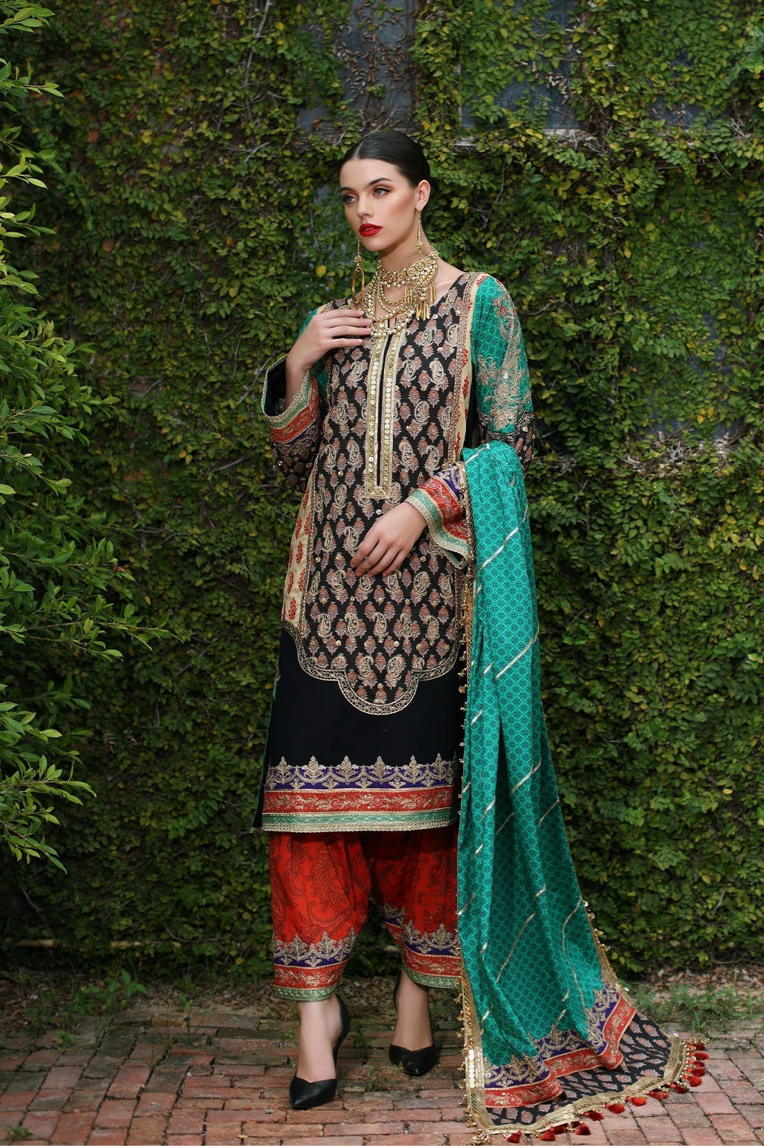 Mina Kashif | Festive Lawn | Zenel - Saira Saqlain