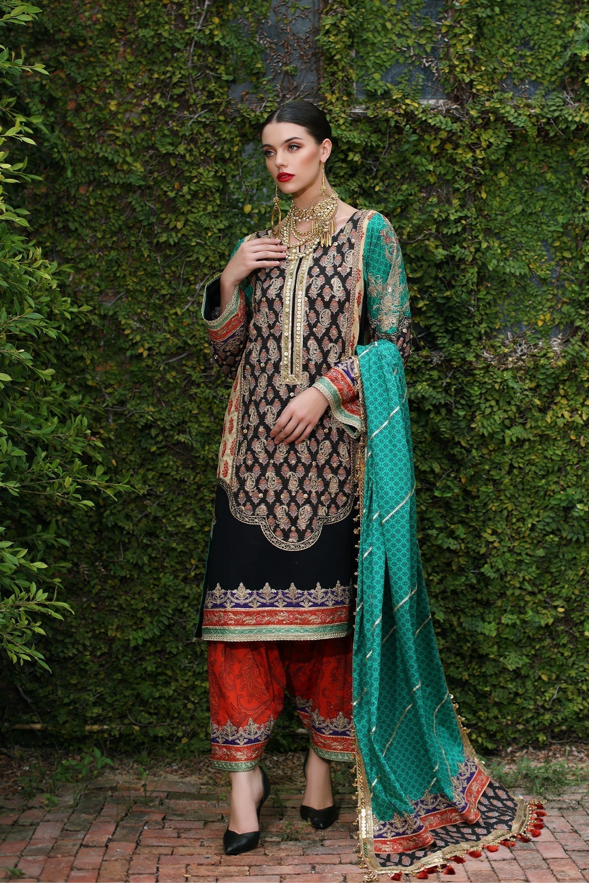 Mina Kashif | Festive Lawn | Zenel - Saira Saqlain