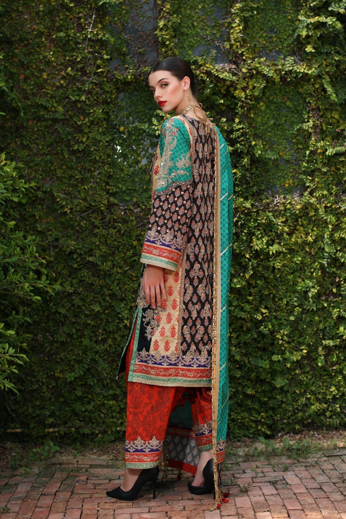 Mina Kashif | Festive Lawn | Zenel - Saira Saqlain
