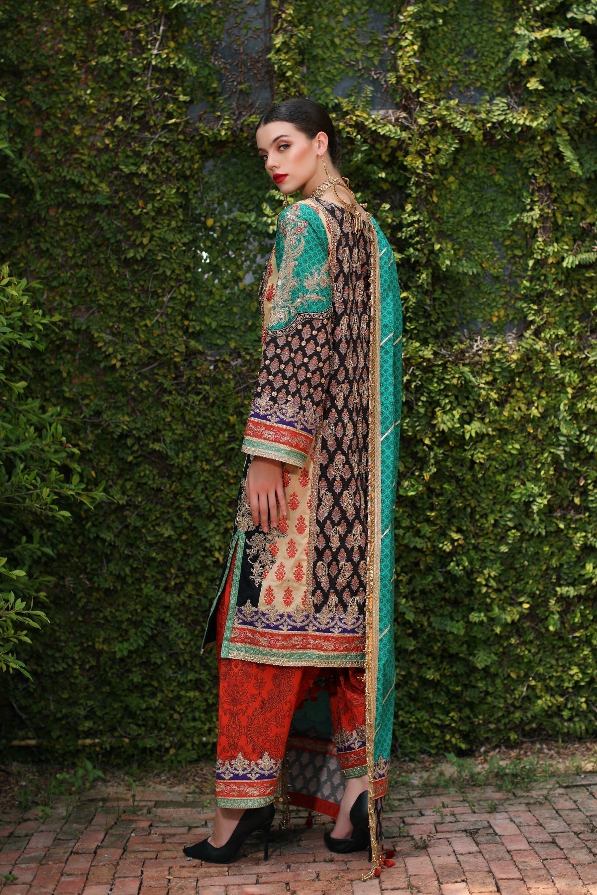 Mina Kashif | Festive Lawn | Zenel - Saira Saqlain