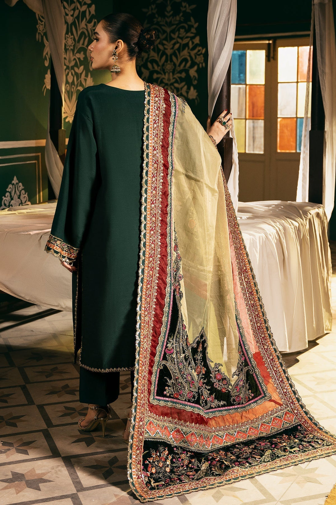 Mina Kashif | Meeral Formals 24 | Nazeen - Saira Saqlain