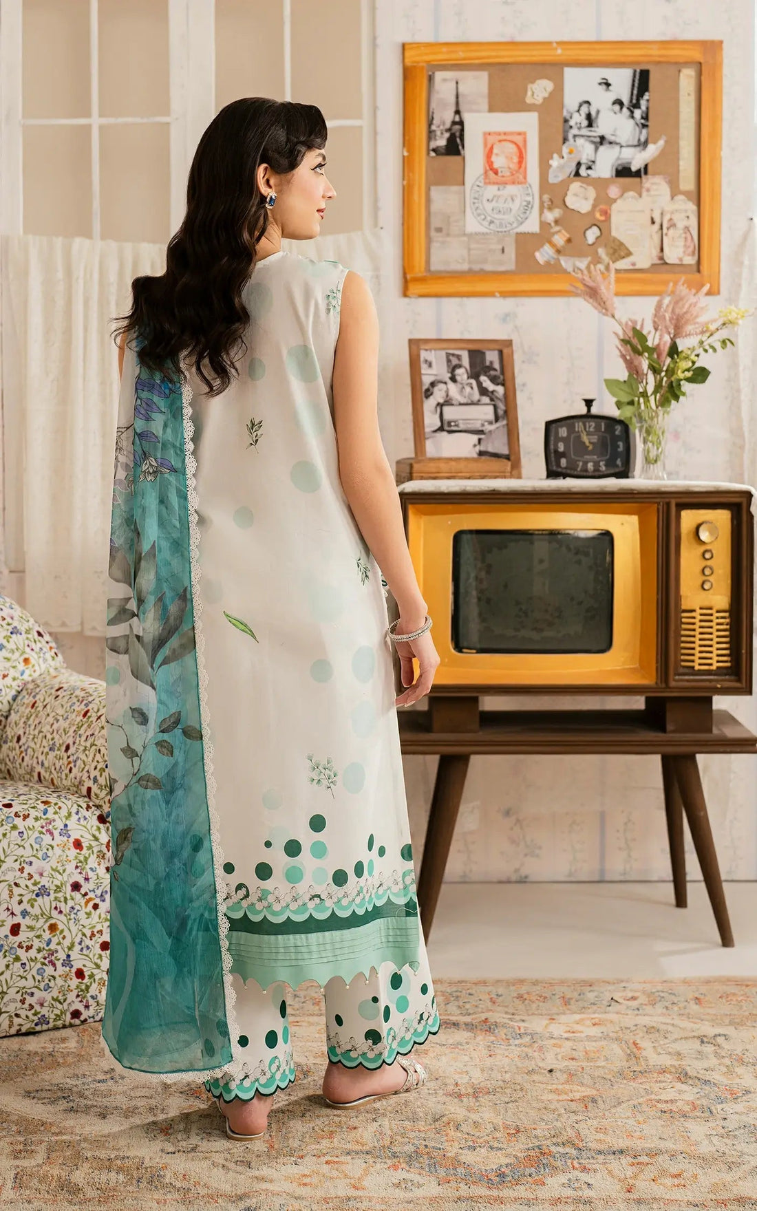 Asifa and Nabeel | Meraki Vintage 25 | Nazneen (MVL25-15) - Saira Saqlain