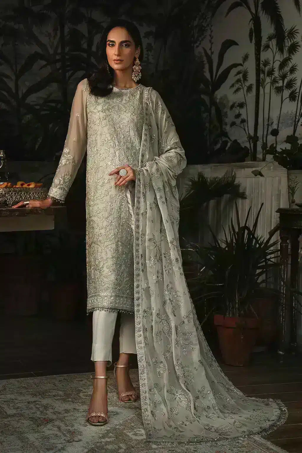 Zarif | LA ROSELLA Formals | ZLR 05 SANDY - Saira Saqlain