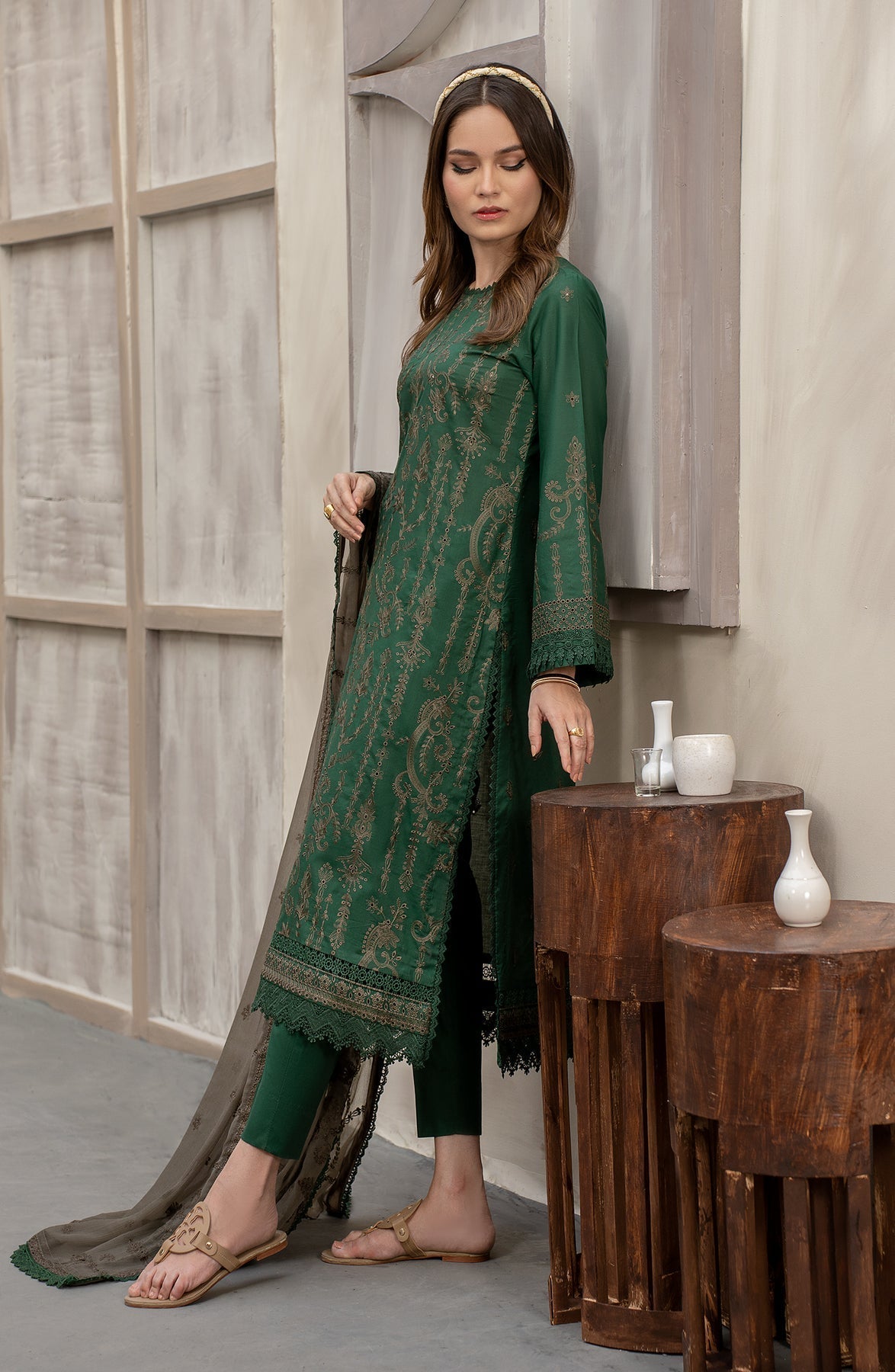 Zarif | Festive Lawn | ZFL 06 LIVIA - Saira Saqlain