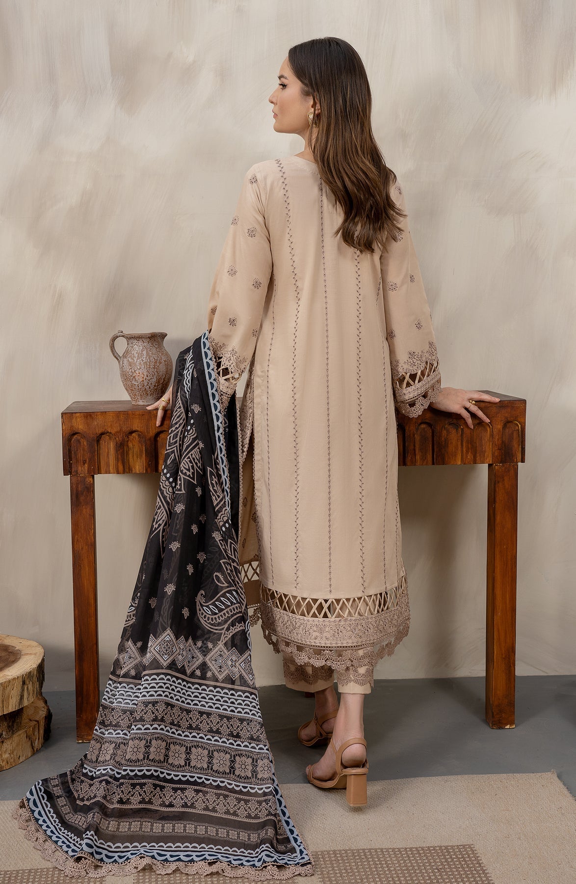 Zarif | Festive Lawn | ZFL 07 CHAMILA - Saira Saqlain