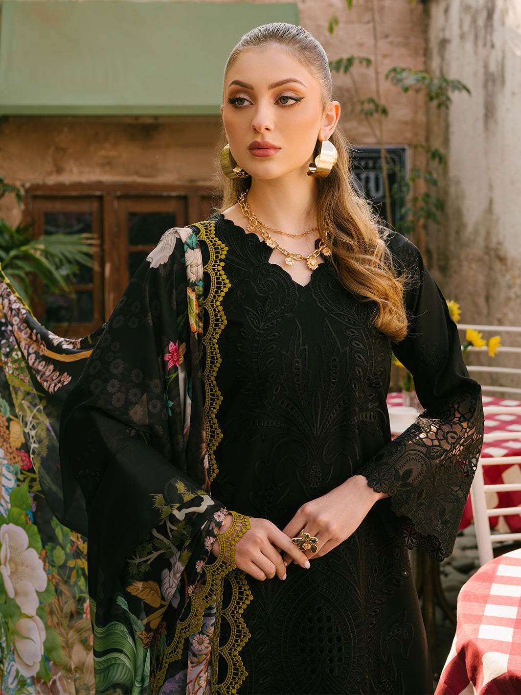 Mahnur | Mahrukh Eid Edit 24 | ROYAL BLACK - Saira Saqlain
