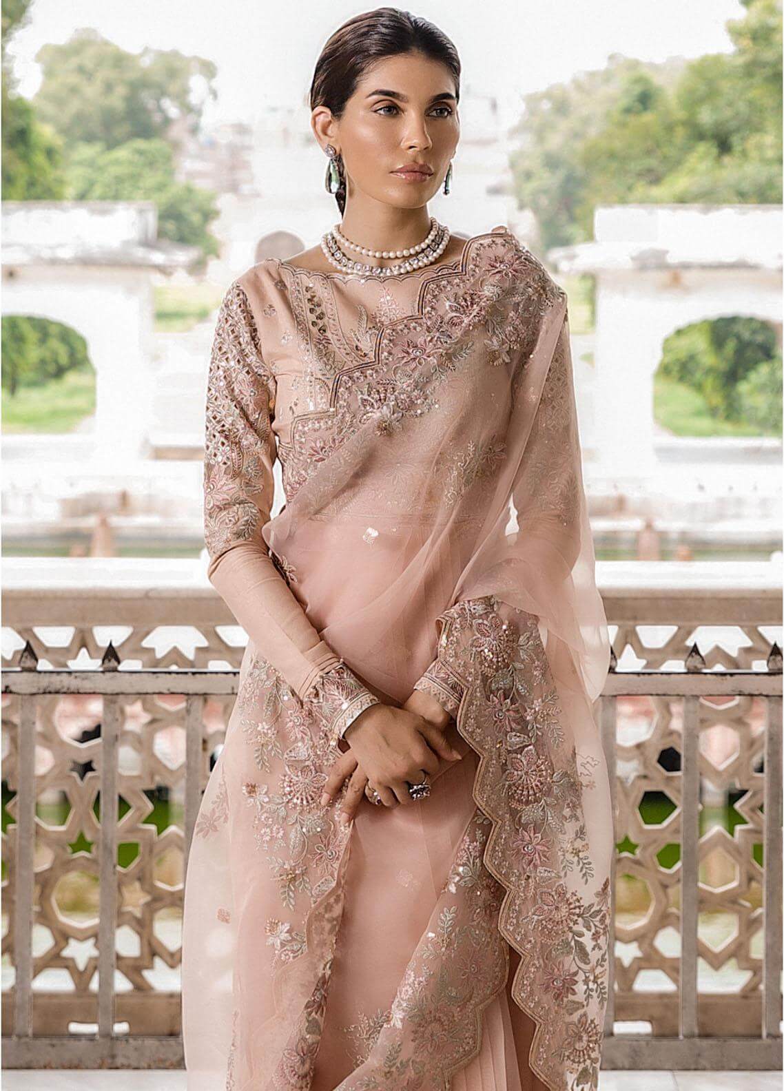 Seran | Taaruf Formals 2023 | Roohi - Saira Saqlain