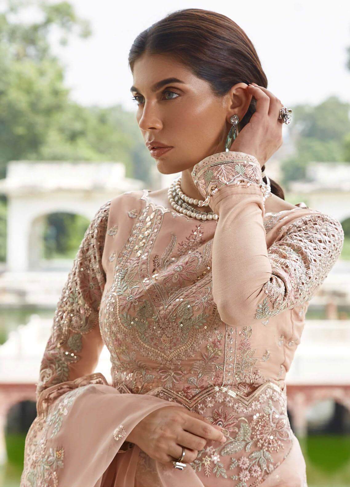Seran | Taaruf Formals 2023 | Roohi - Saira Saqlain