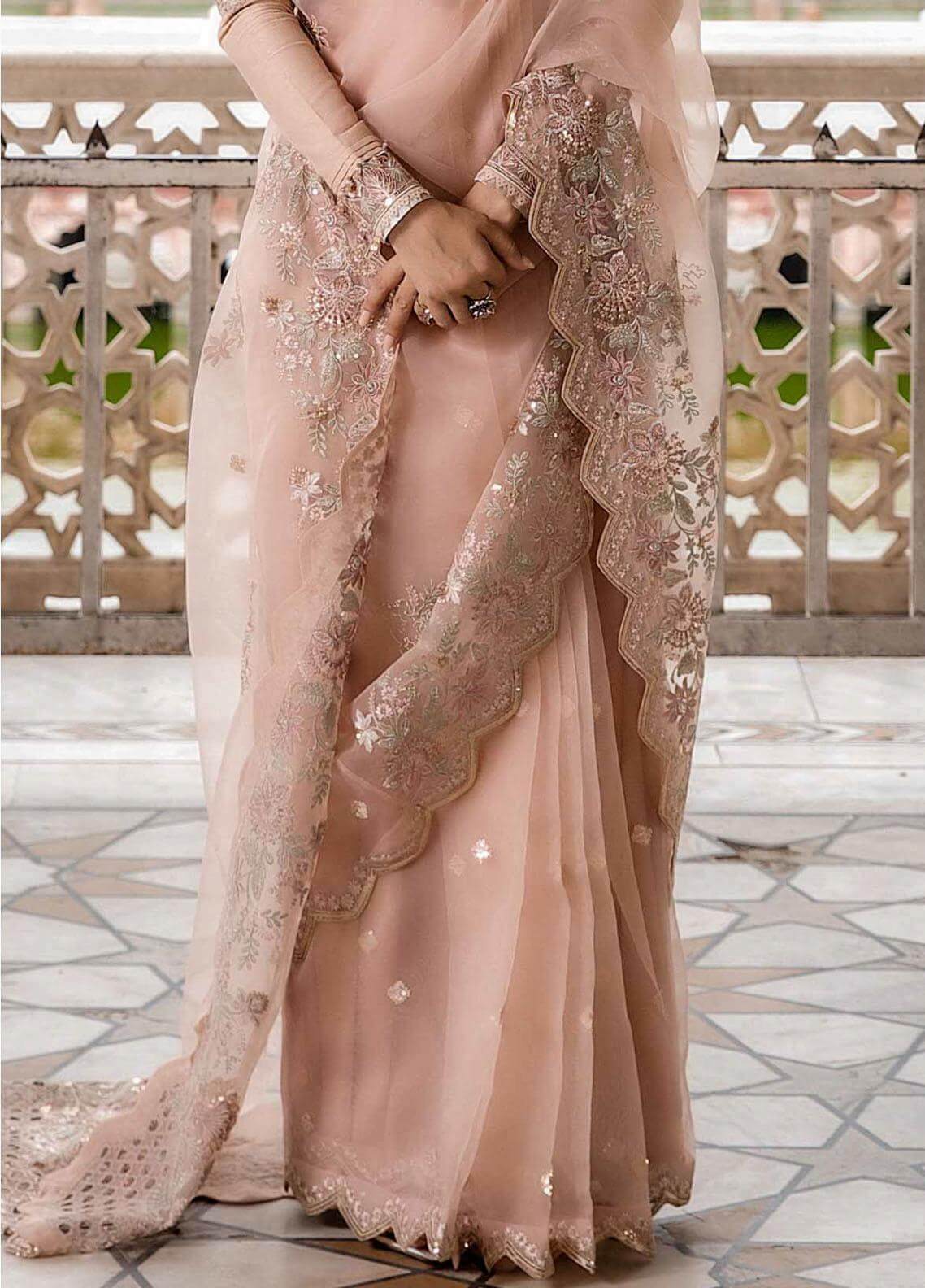 Seran | Taaruf Formals 2023 | Roohi - Saira Saqlain