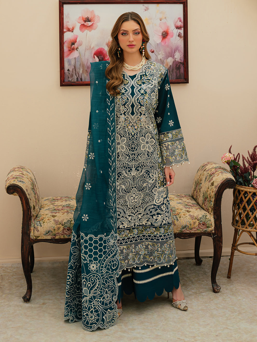 Mahnur | Allenura Luxury Lawn 24 | TUSCANY - Saira Saqlain