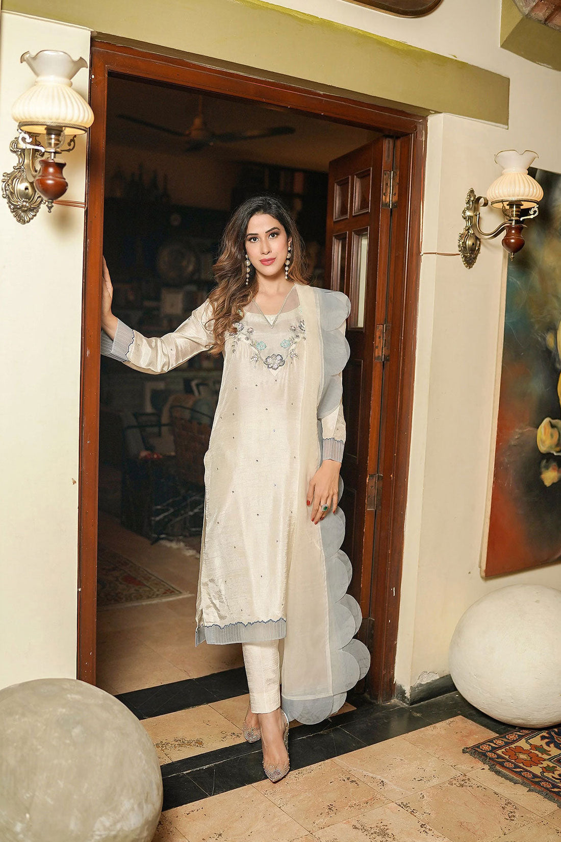 Leon | Leon Luxe Collection | COCONUT - Saira Saqlain