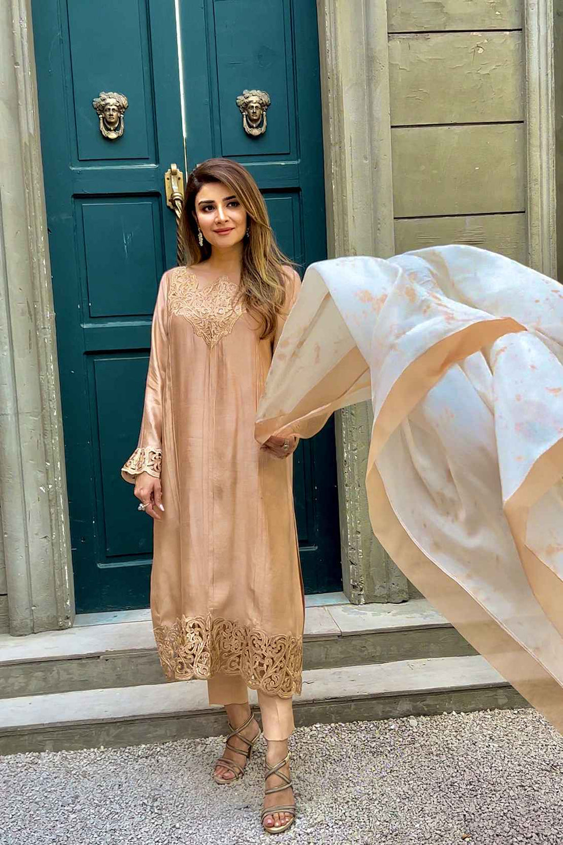 Leon | Leon Luxe Collection | NAMIA - Saira Saqlain