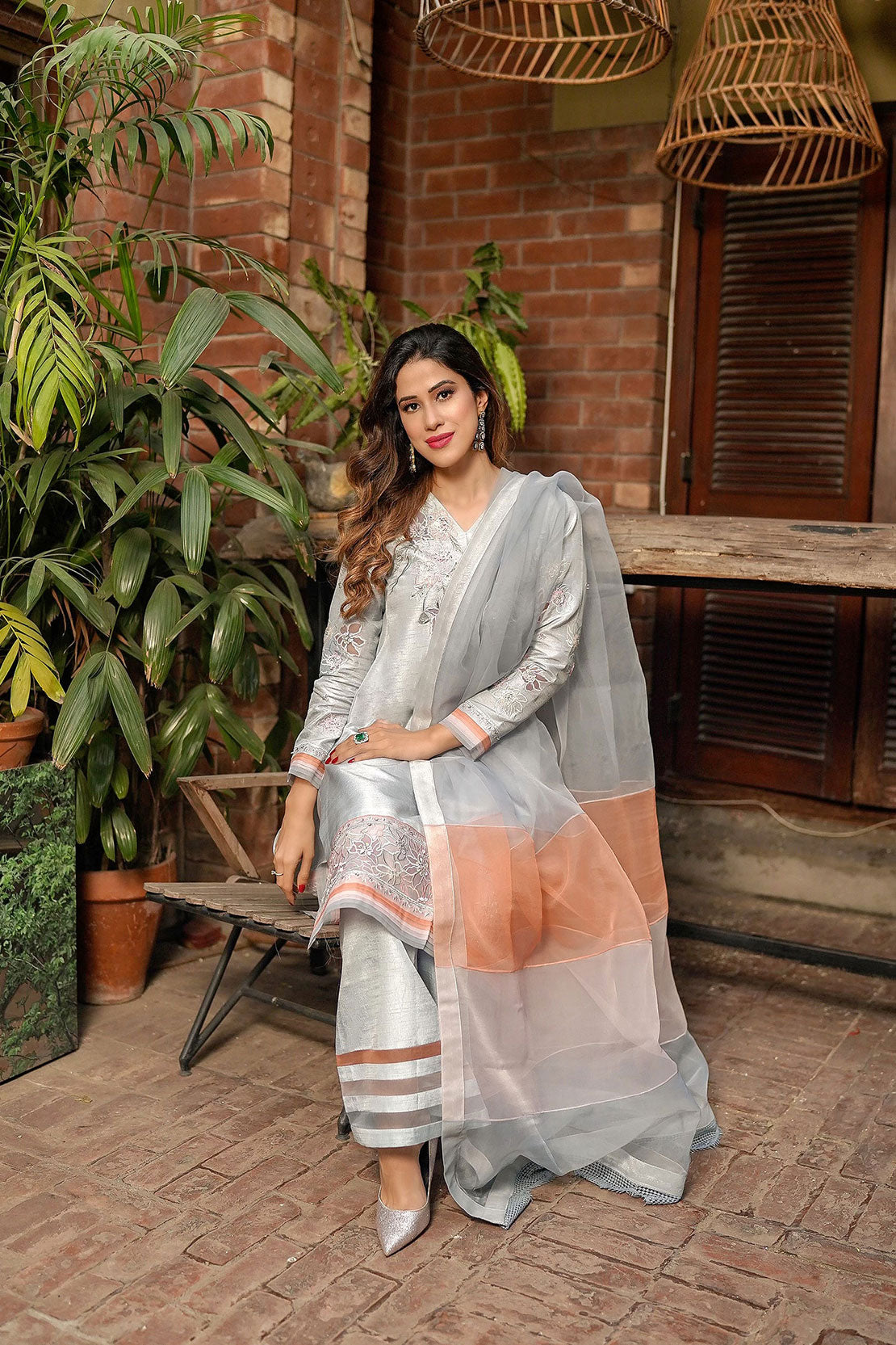 Leon | Leon Luxe Collection | Peach Oyster - Saira Saqlain