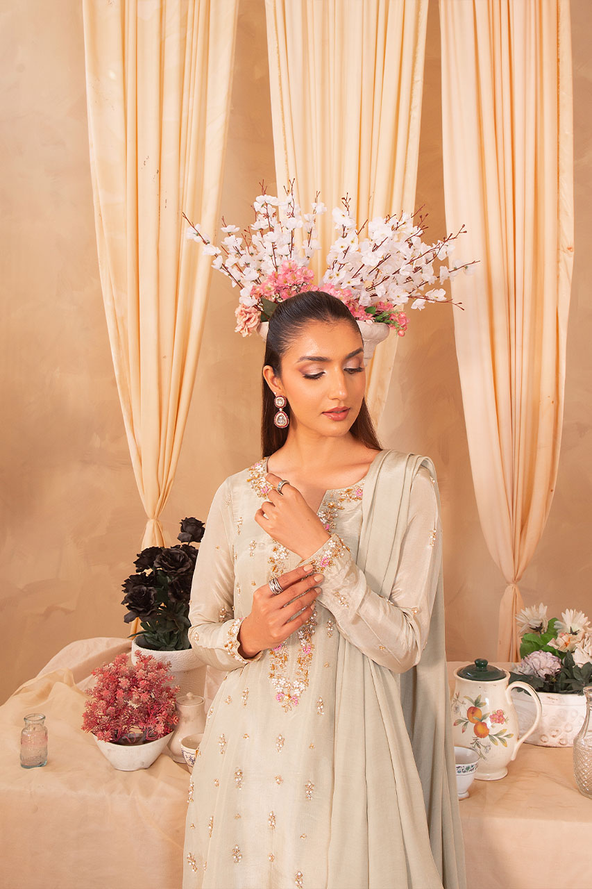 Leon | Leon Luxe Collection | Enchante - Saira Saqlain