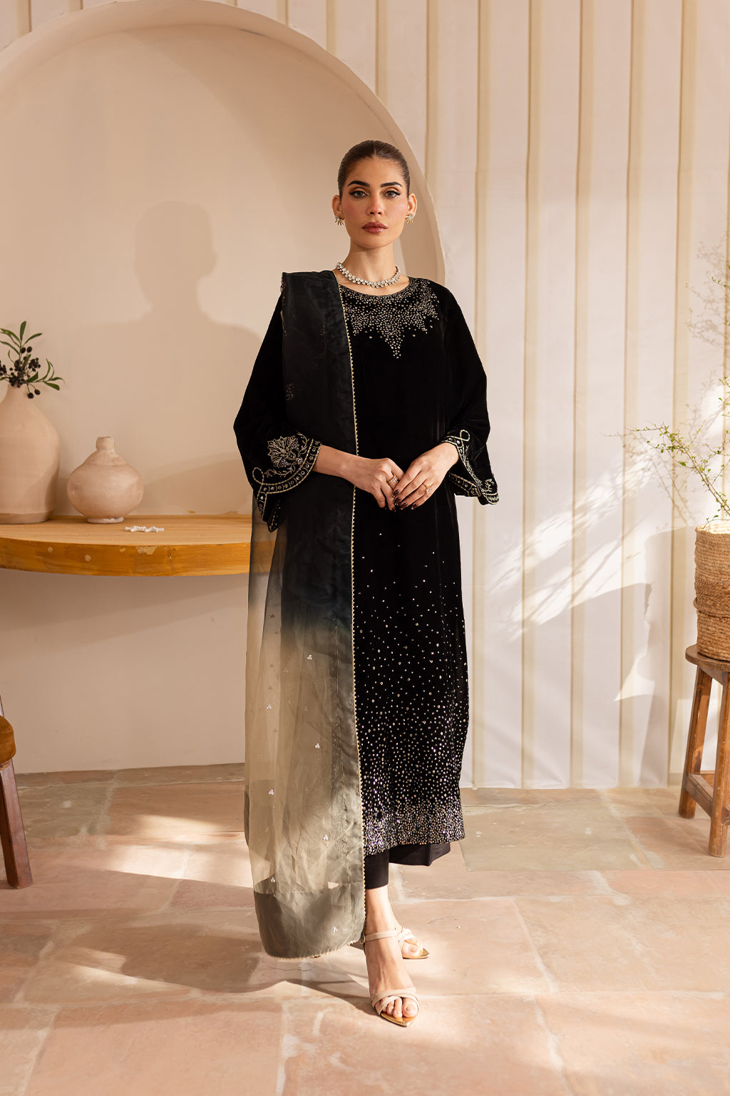 Vanya | Velvet Formals 24 |  KV-51 - Saira Saqlain