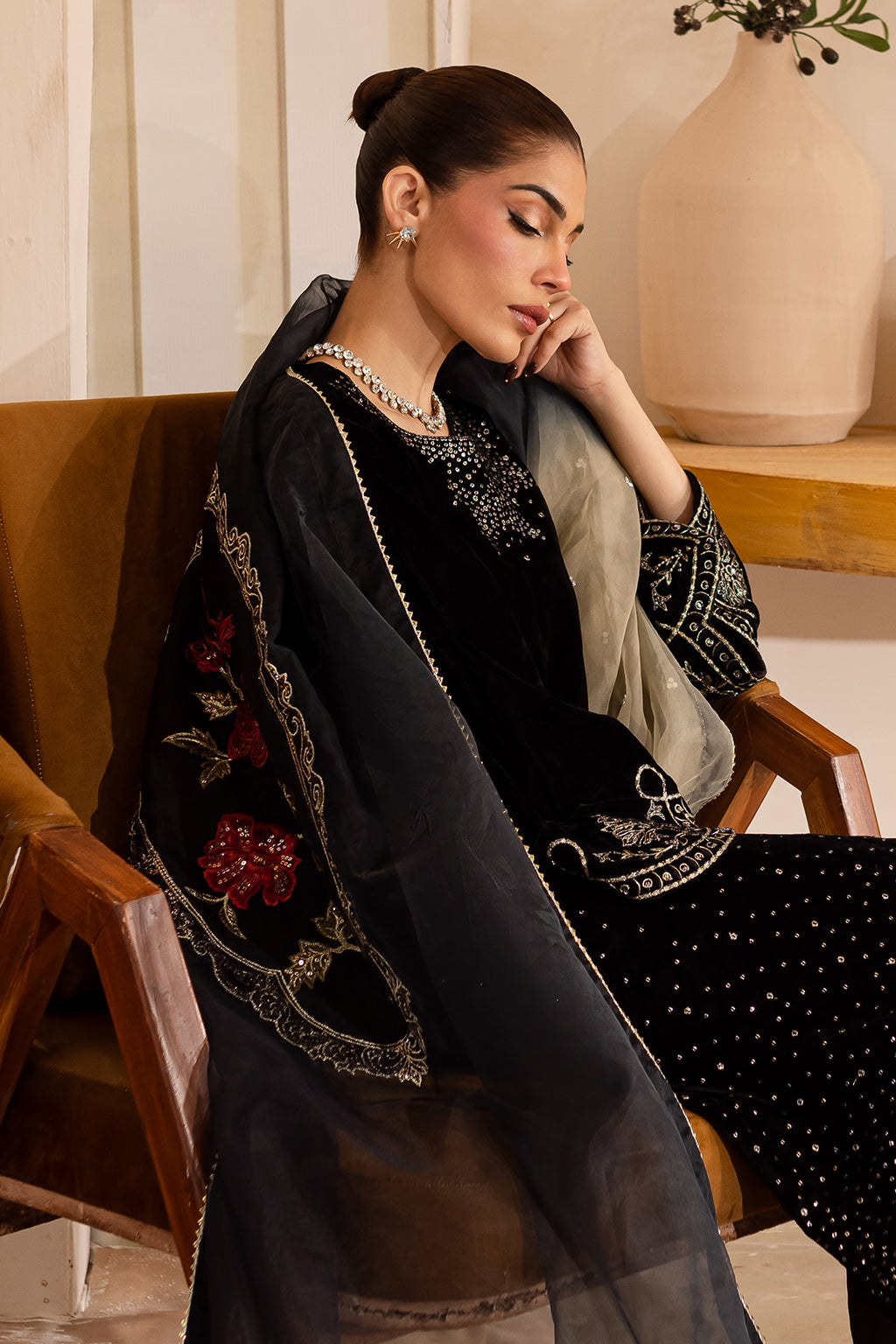 Vanya | Velvet Formals 24 |  KV-51 - Saira Saqlain