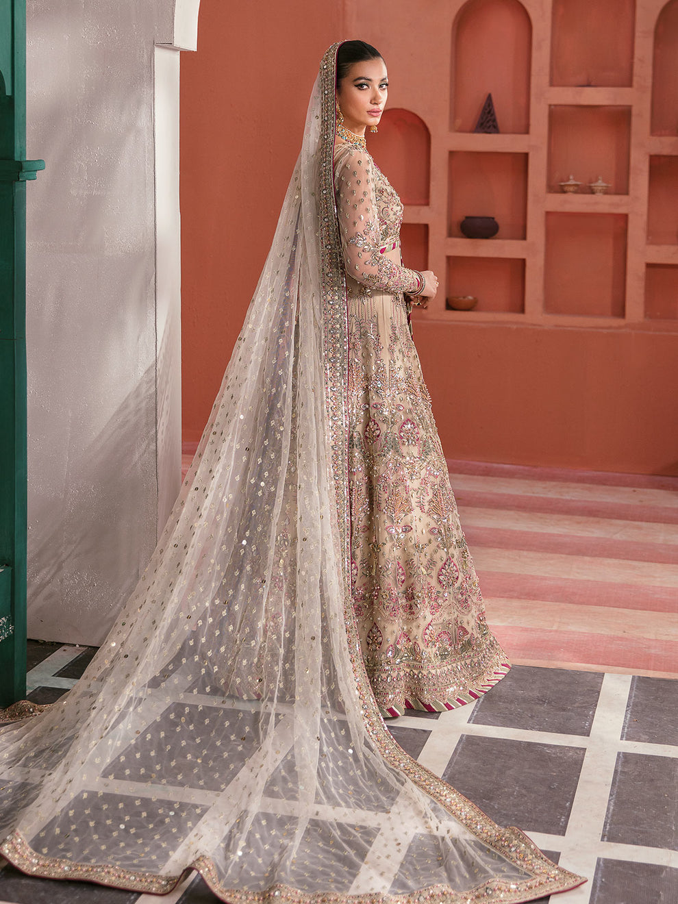 Gulaal | Wedding Formals | ANSHAH GL-WS-22V1-28 (IVORY WHITE LEHNGA CHOLI) - Saira Saqlain