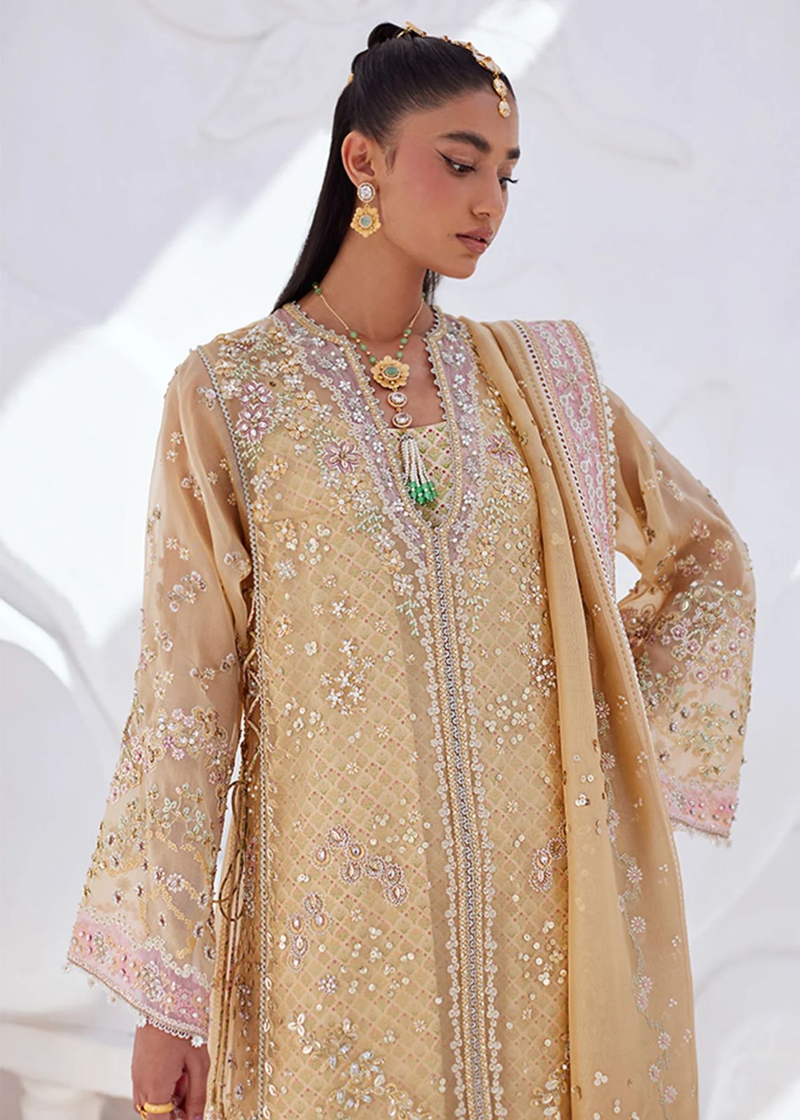 Suffuse | Freeshia RTW'24 | Suha - Saira Saqlain