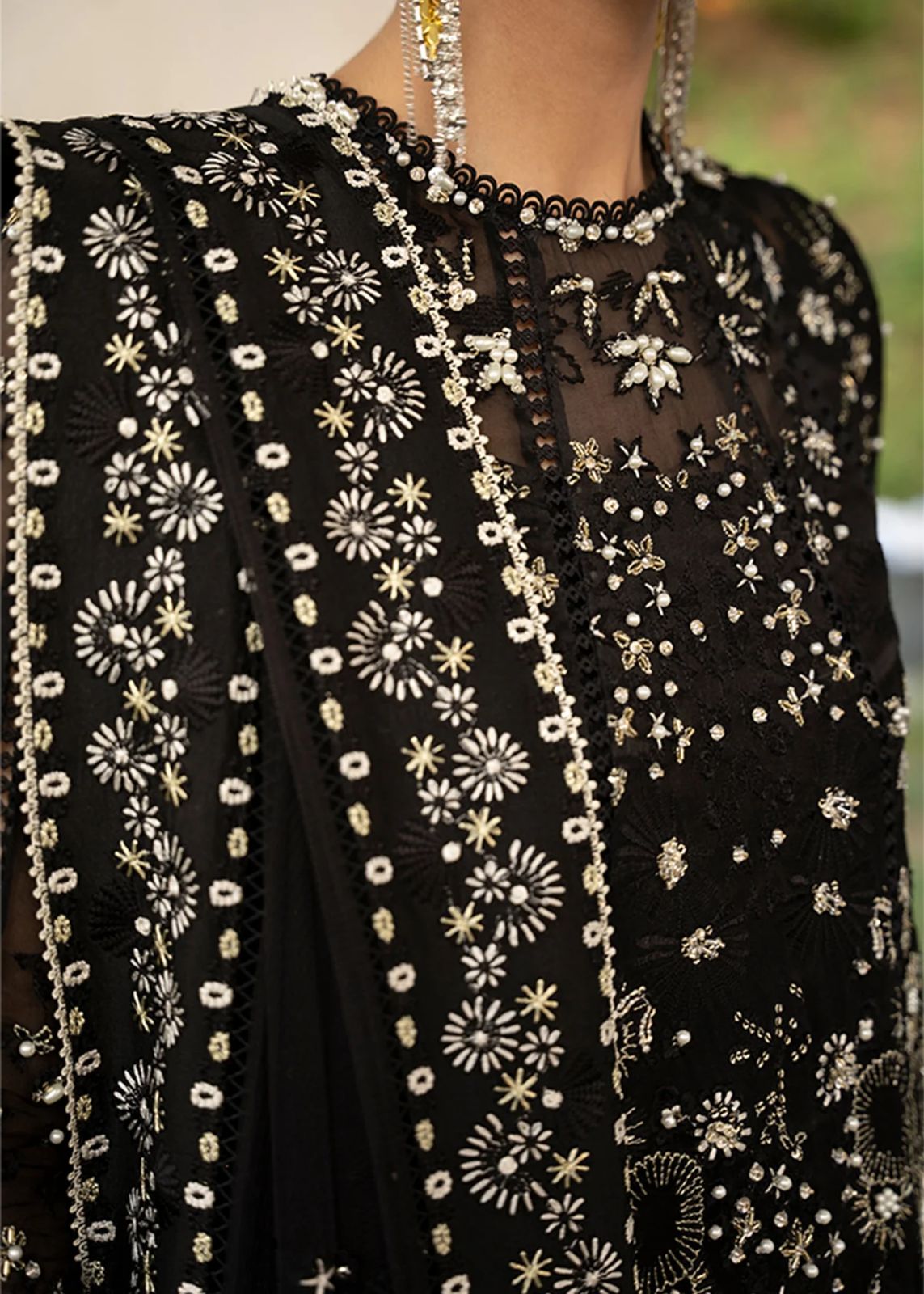 Suffuse | Freeshia RTW'24 | Aliyyah - Saira Saqlain