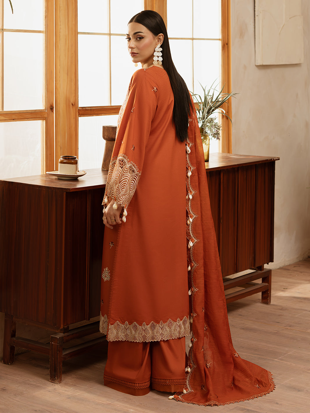 Mahnur | Florence Luxury Lawn 25 | ZIMAL -   Ladies Clothes -  Saira Saqlain