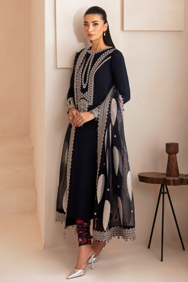 Jazmin | Formals Collection | Raw Silk UR-7033 - Saira Saqlain