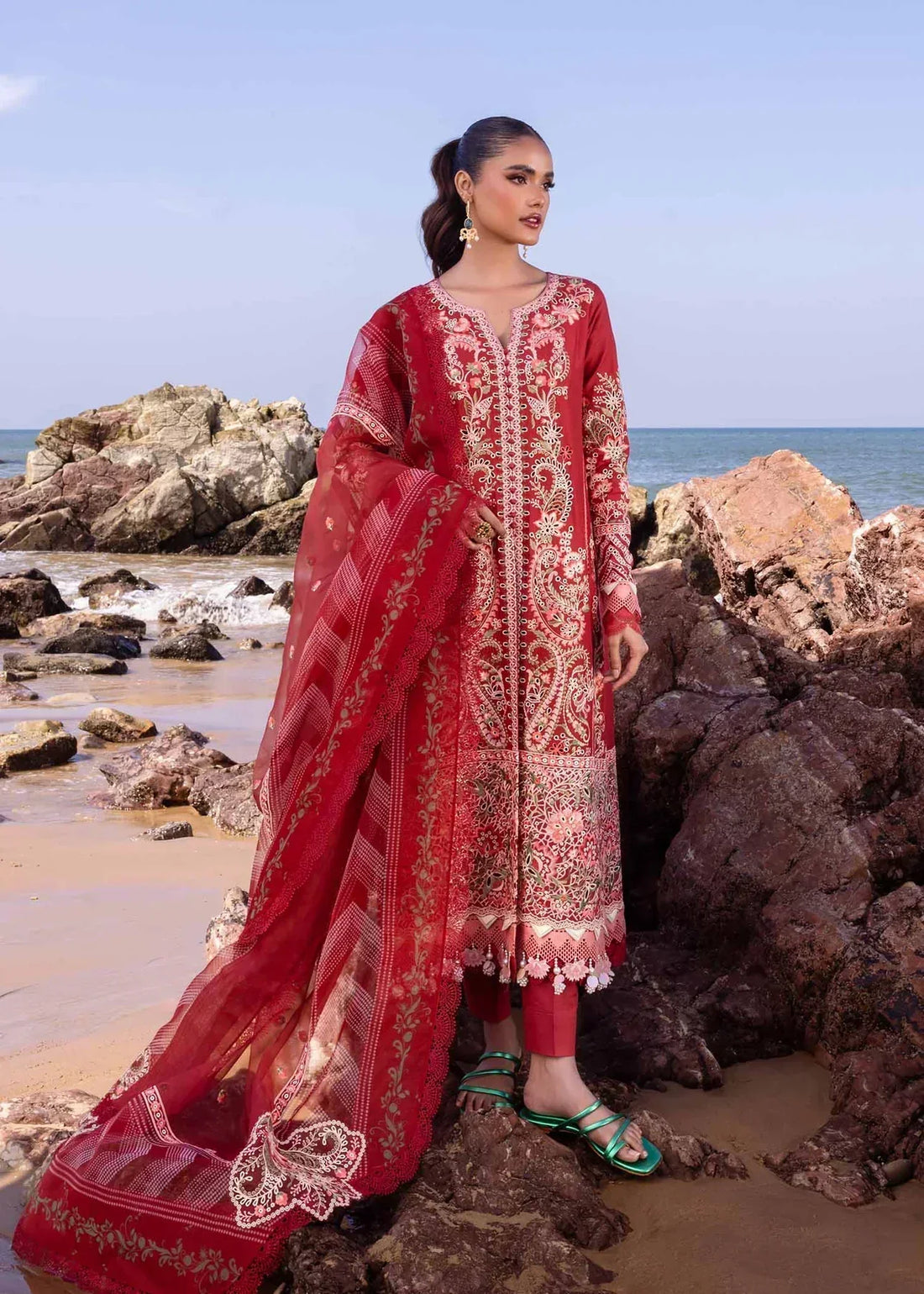 Akbar Aslam | Oasis Lawn 24 | Petuna - Saira Saqlain