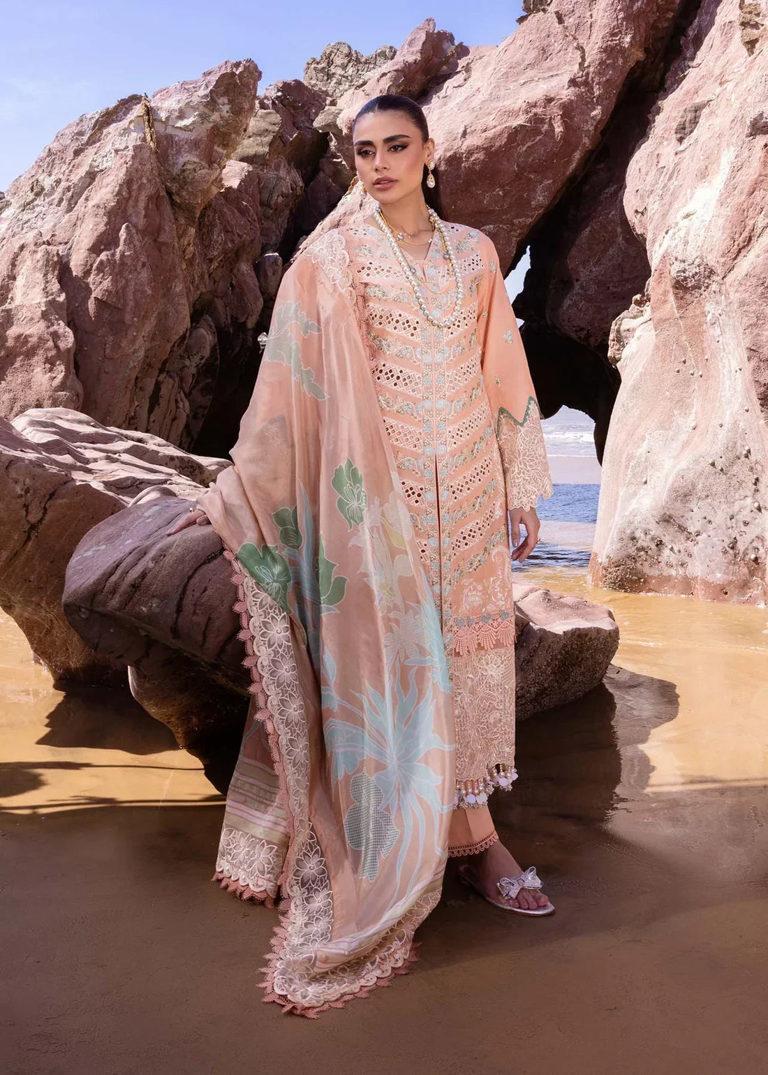 Akbar Aslam | Oasis Lawn 24 | Sweet Pea - Saira Saqlain