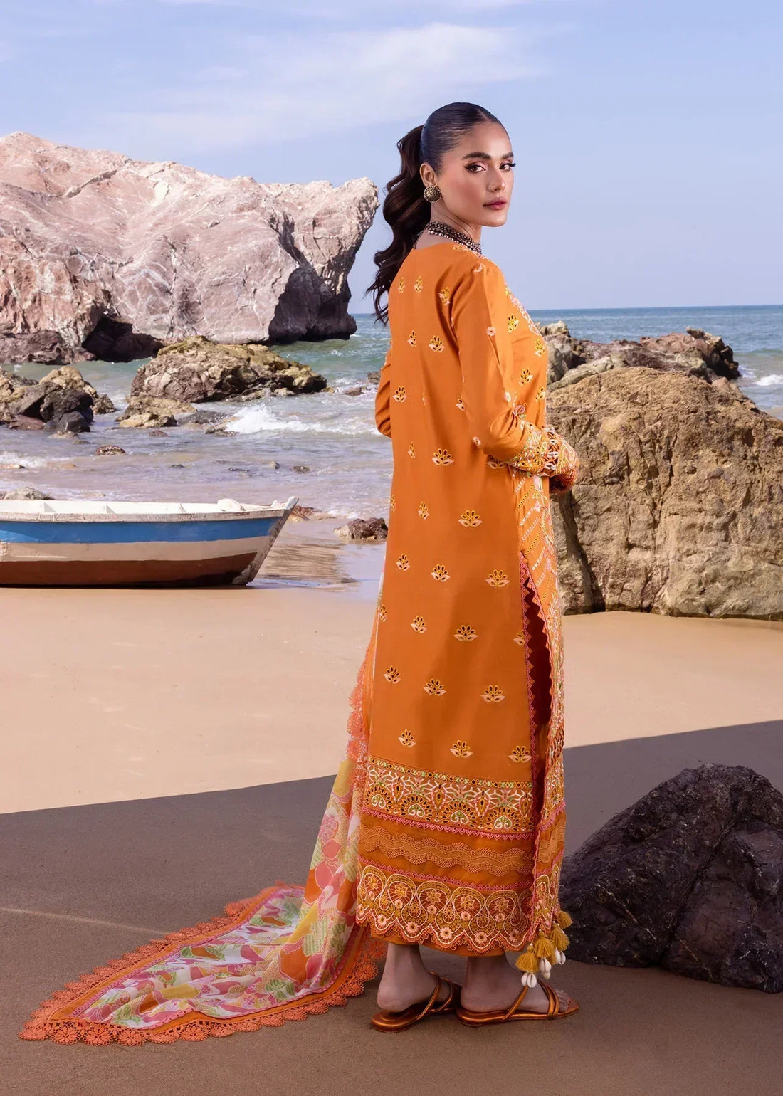Akbar Aslam | Oasis Lawn 24 | Calla Lily - Saira Saqlain