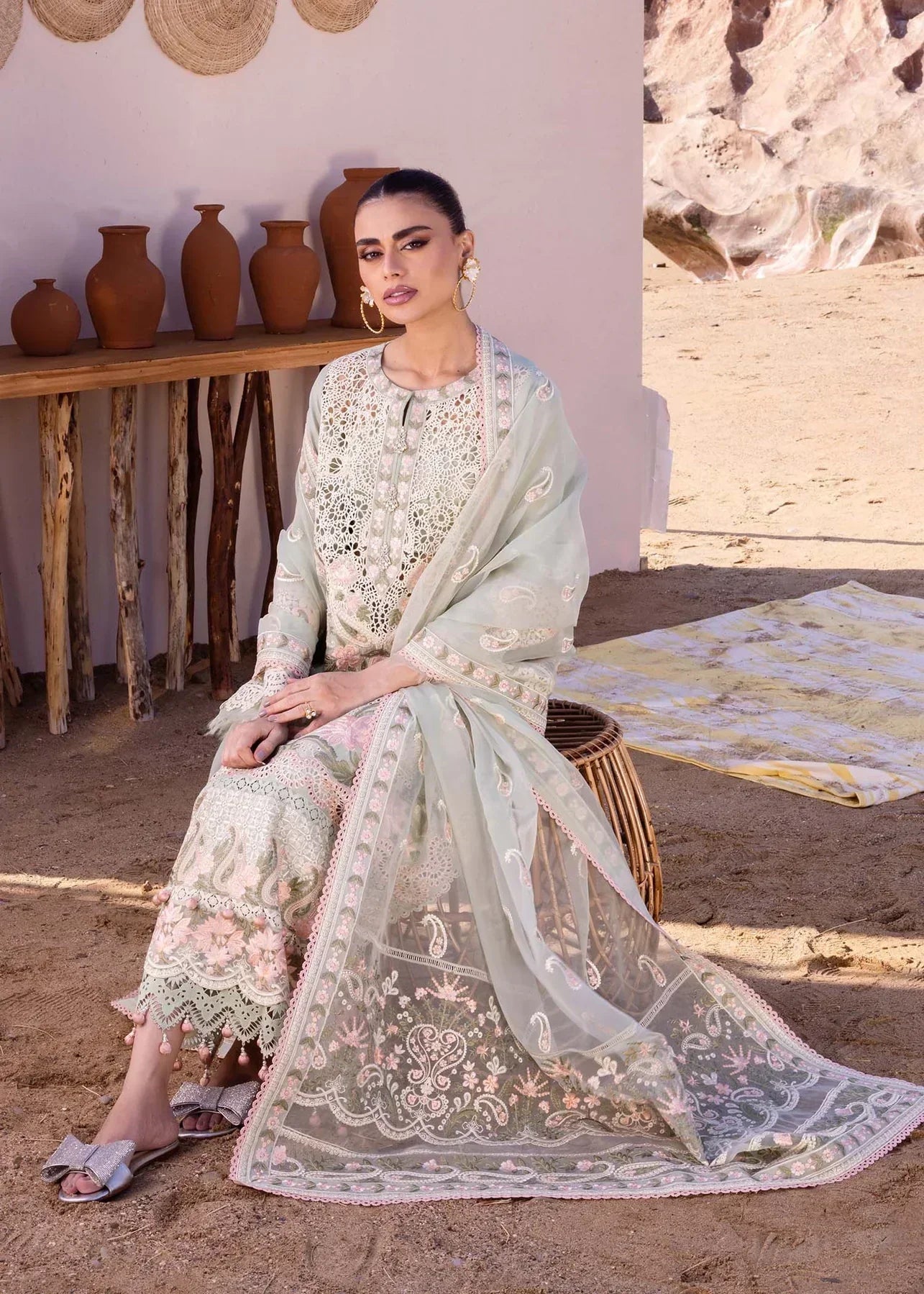 Akbar Aslam | Oasis Lawn 24 | Alberta - Saira Saqlain