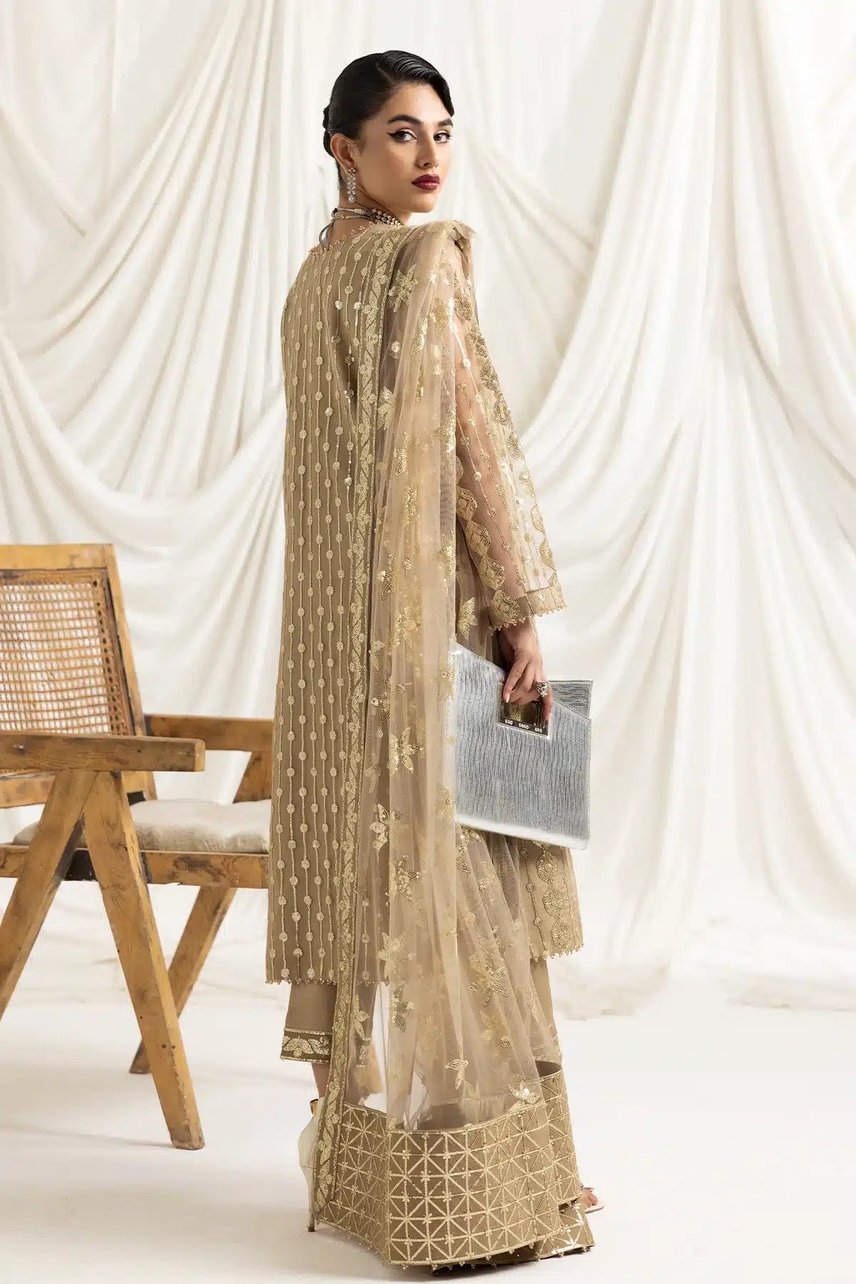 Alizeh | Dua Formals 23 | DUA-V02D01B- AIREEN(IVORY BEIGE) - Saira Saqlain