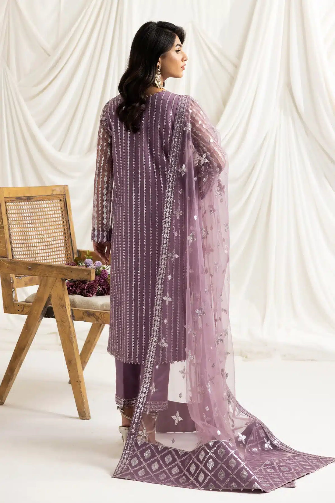 Alizeh | Dua Formals 23 | DUA-V02D03B-AYSAL(LILAC) - Saira Saqlain