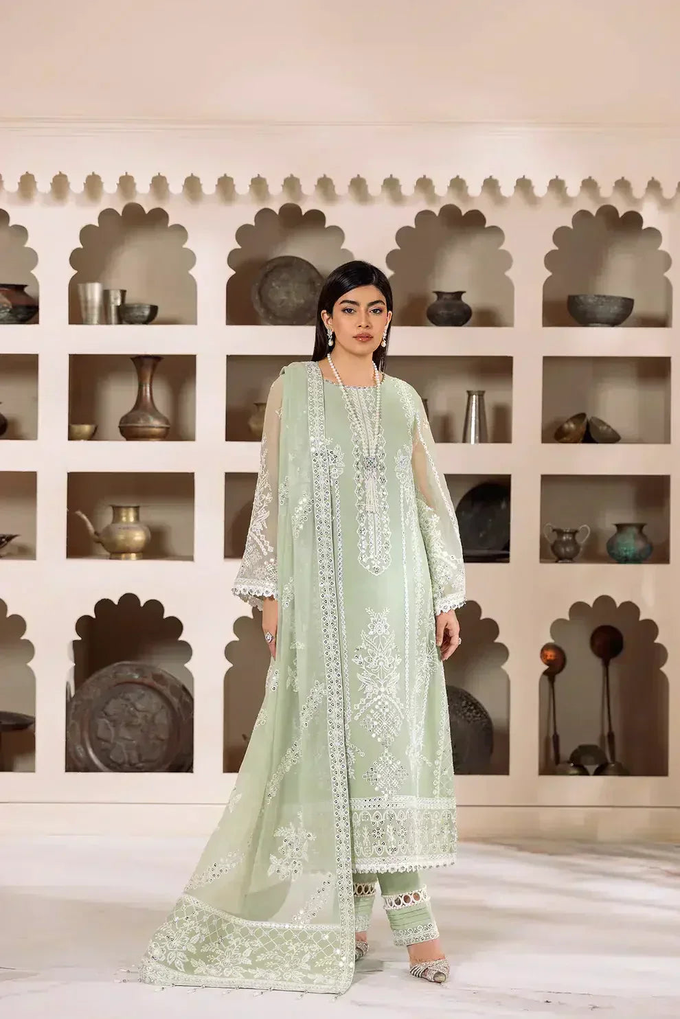 Alizeh | Dua Formals 23 | DUA-V01D04A- MEHRUNISA ( PISTA ) - Saira Saqlain