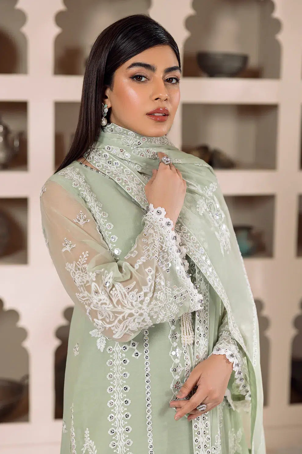 Alizeh | Dua Formals 23 | DUA-V01D04A- MEHRUNISA ( PISTA ) - Saira Saqlain